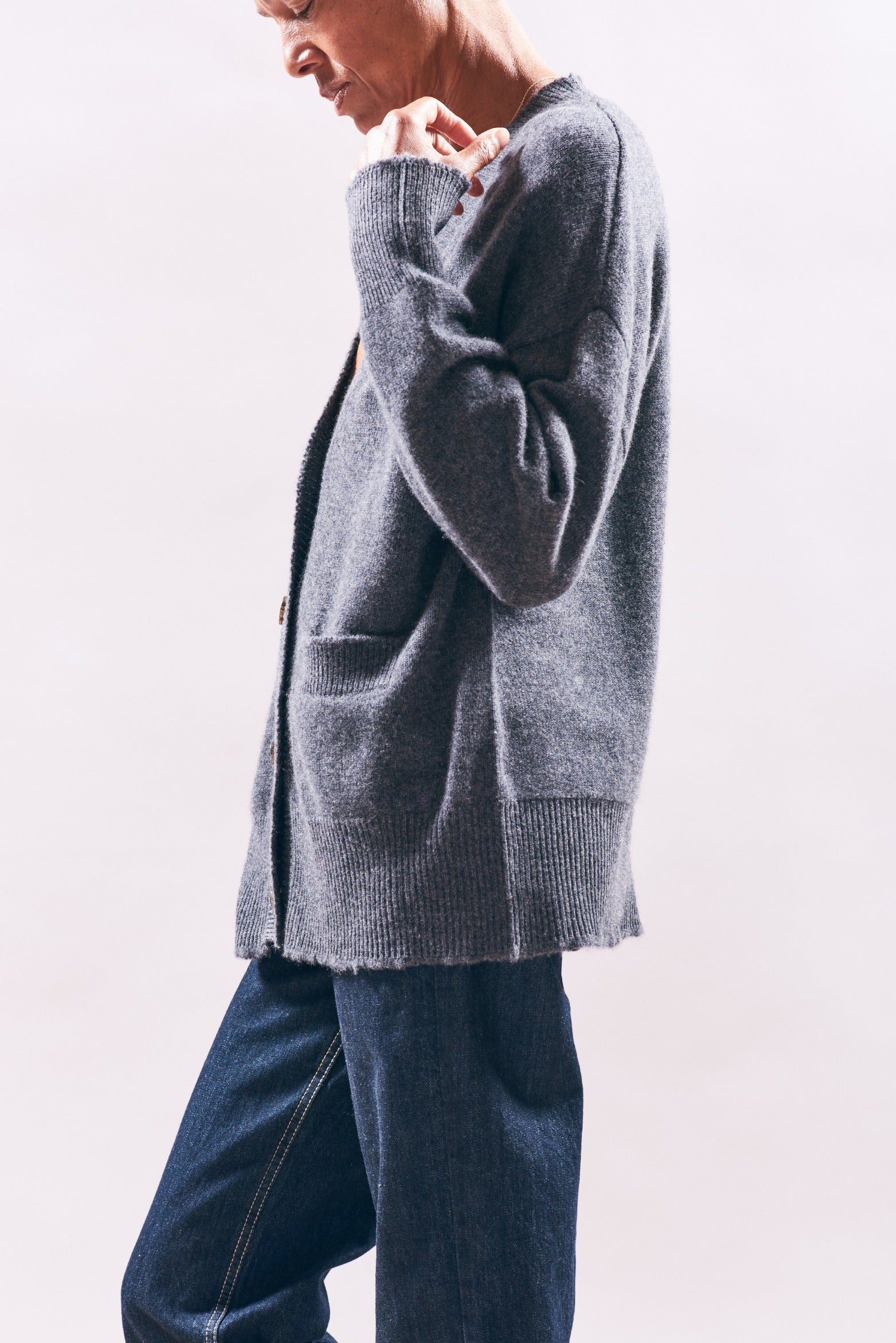 Boyfriend heavy cardi French Beret | Jumper | MARKET