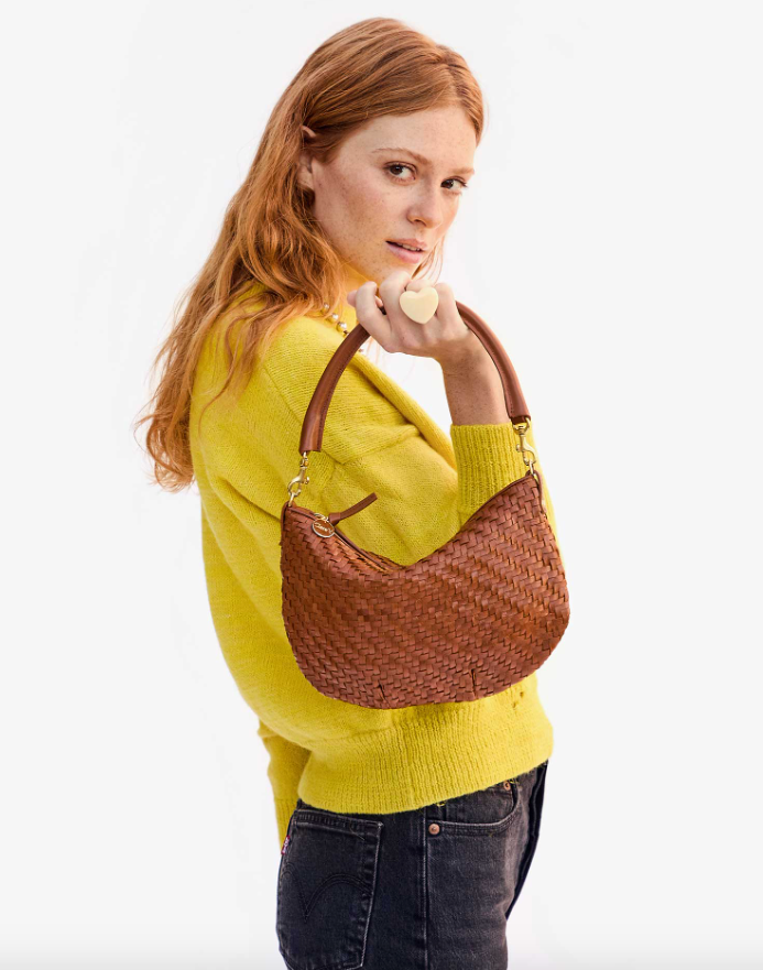 Petit Moyen Hazelnut zigzag | Clare V | MARKET