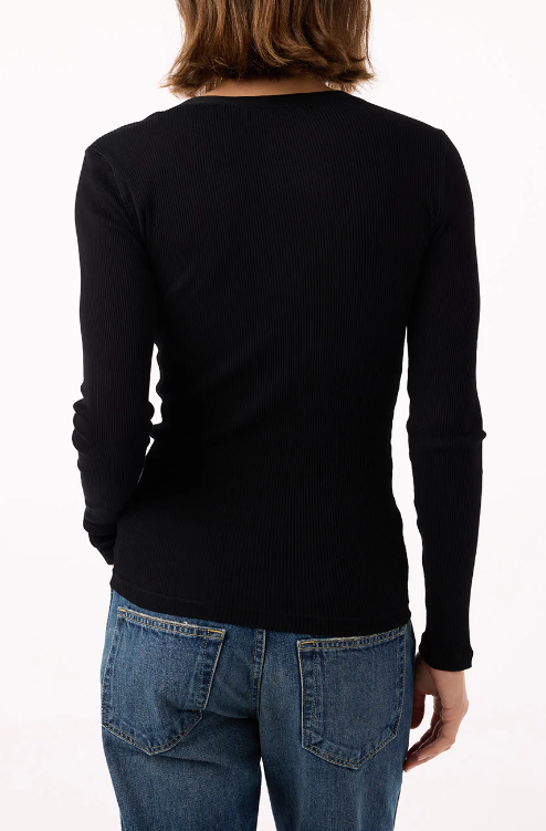 Swoon tee black | Amo | MARKET