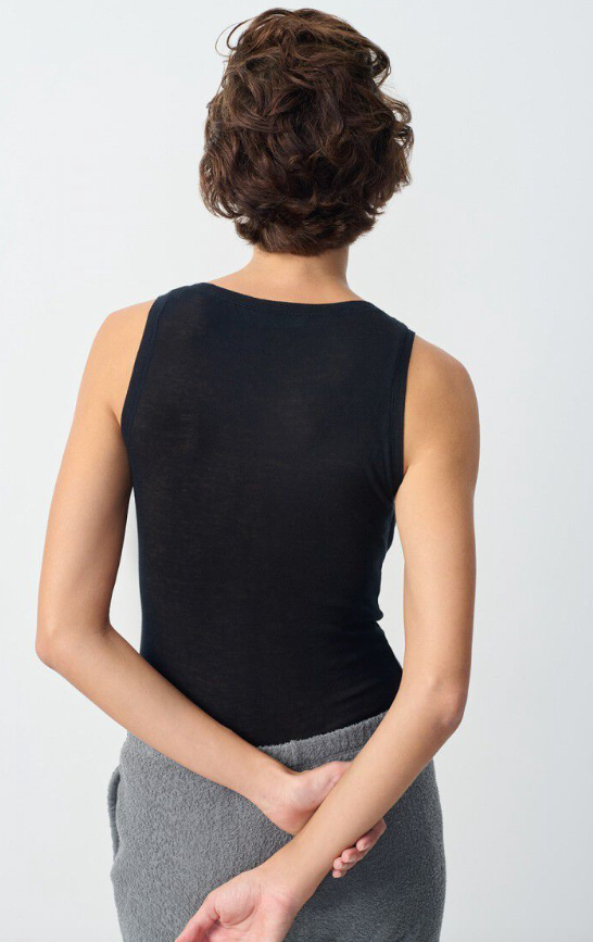Scoop neck tank MA fabric black | American Vintage | MARKET
