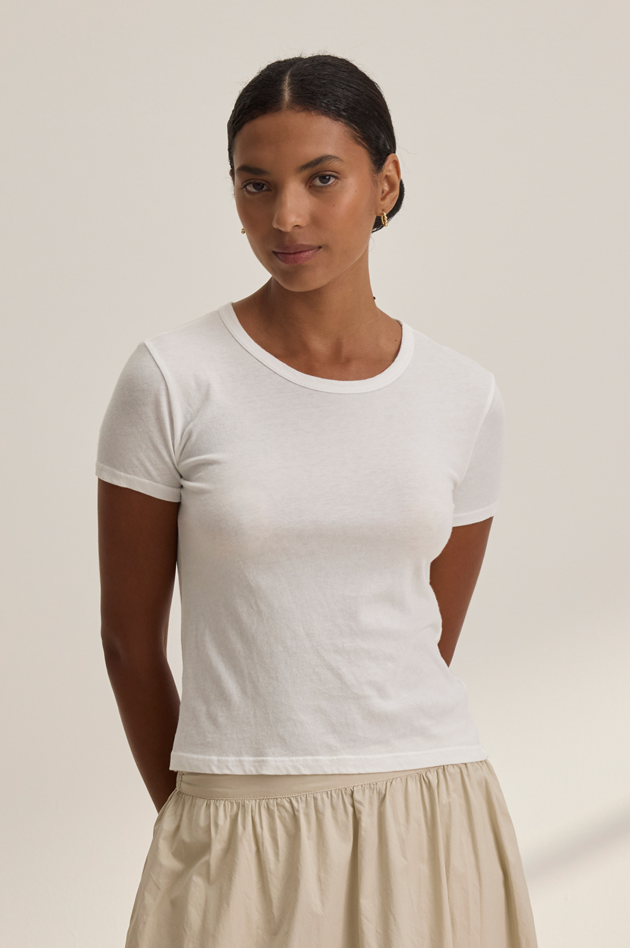Whitney s/s tee white | Velvet | MARKET