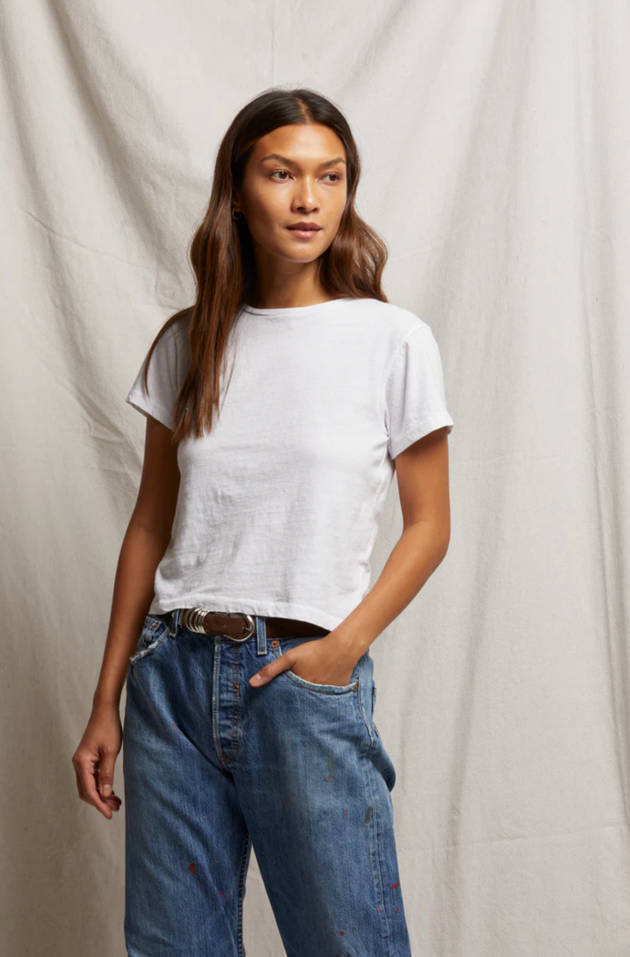 Lisa Tee white | Perfect white tee | MARKET