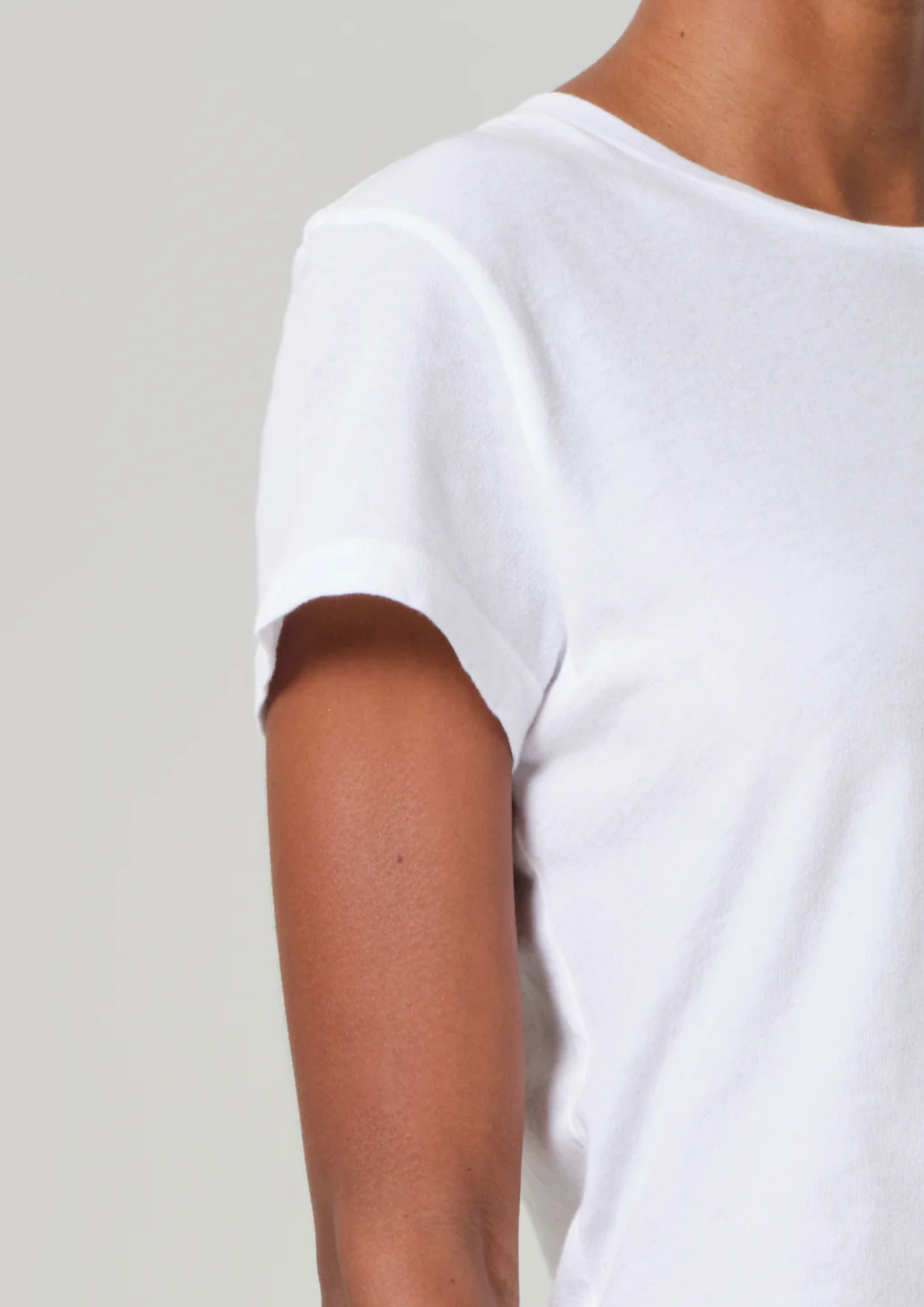 Kyle Tee in white | COH | MARKET