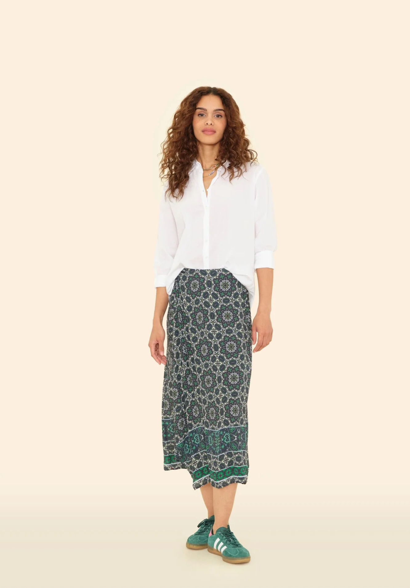 Yana tile print skirt navy | Xirena | MARKET