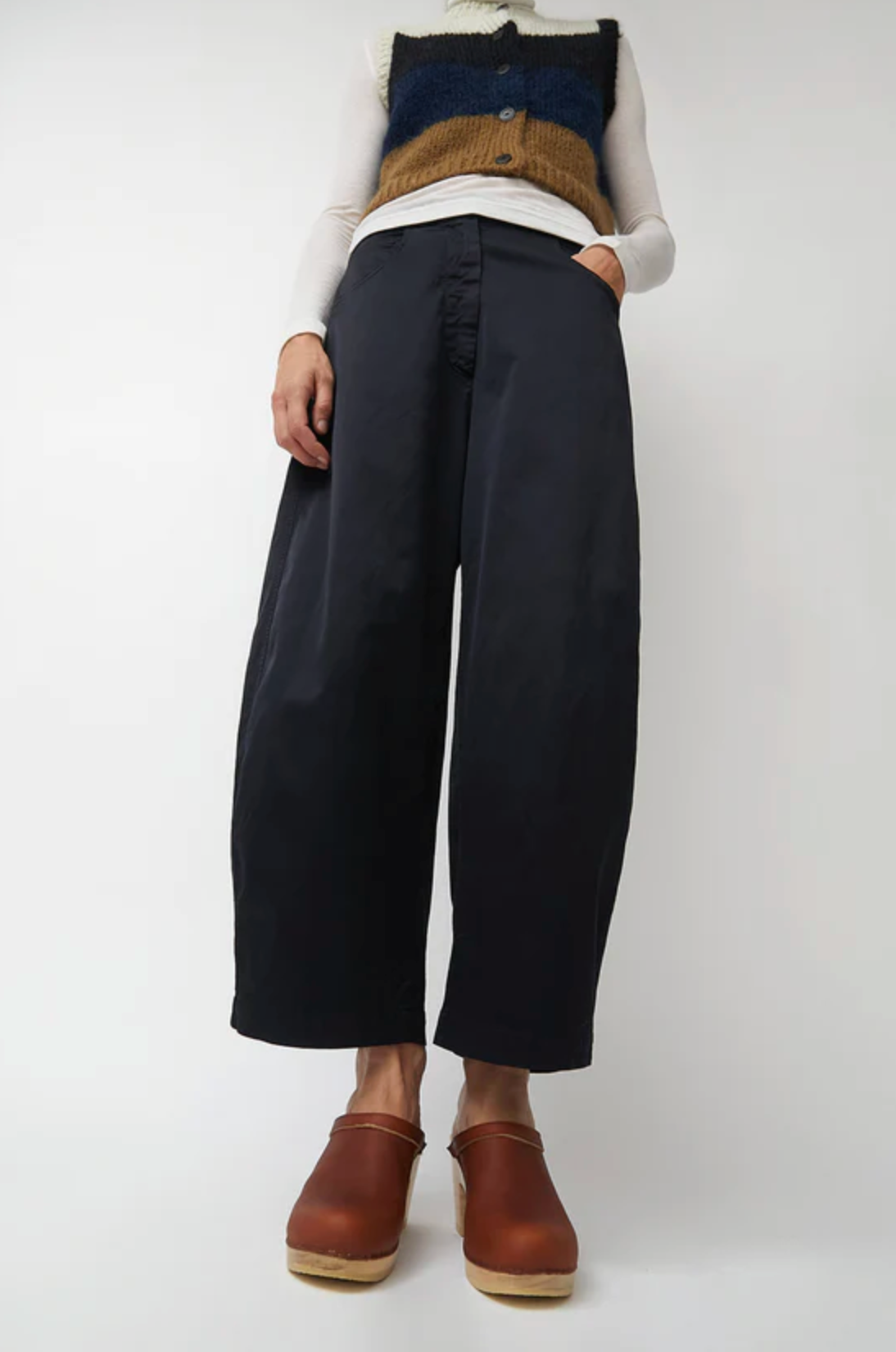 Old school clog high heel in bourbon | No. 6 | MARKET