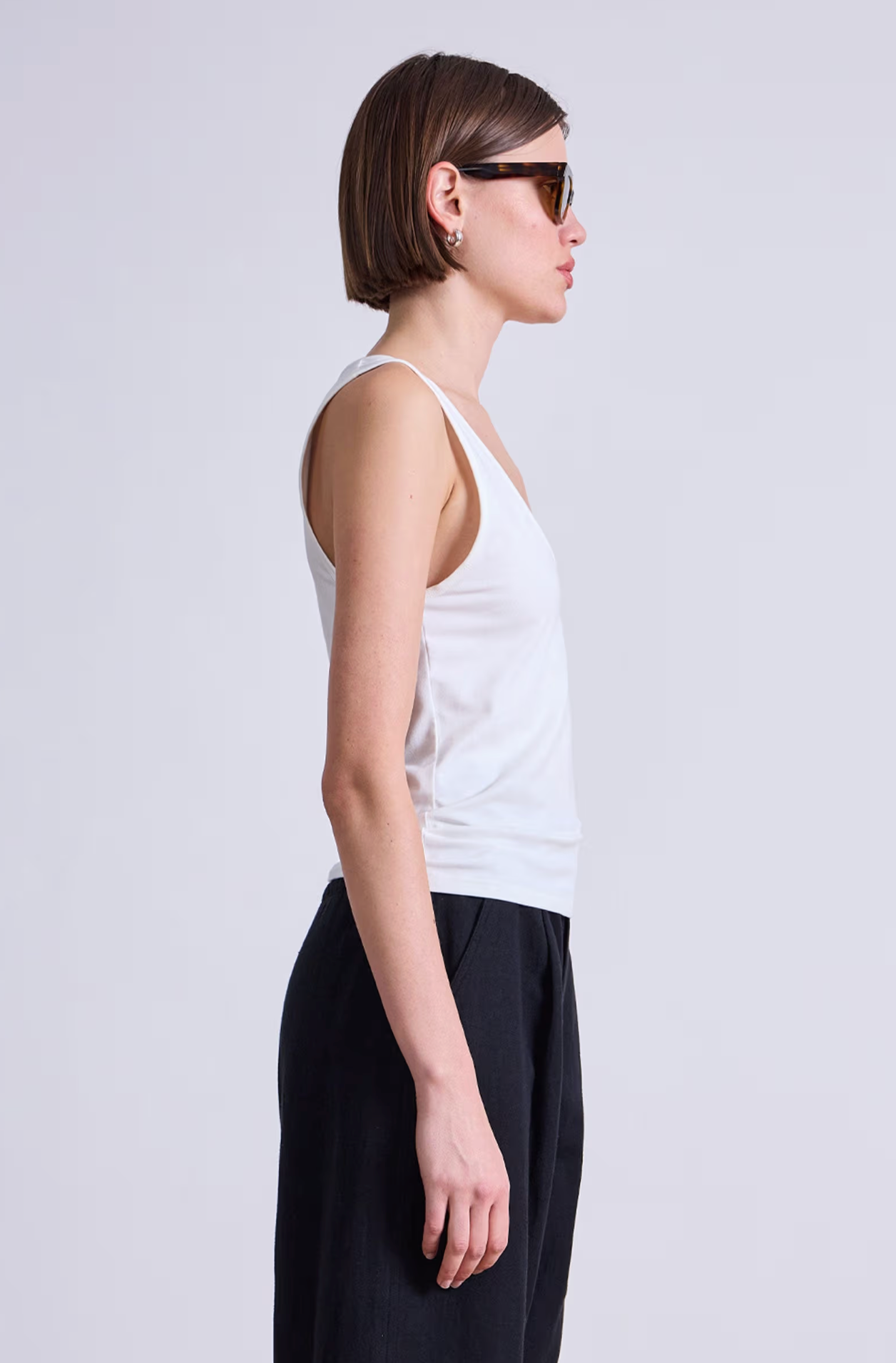 Uri low cut tank cream | Apiece Apart | MARKET
