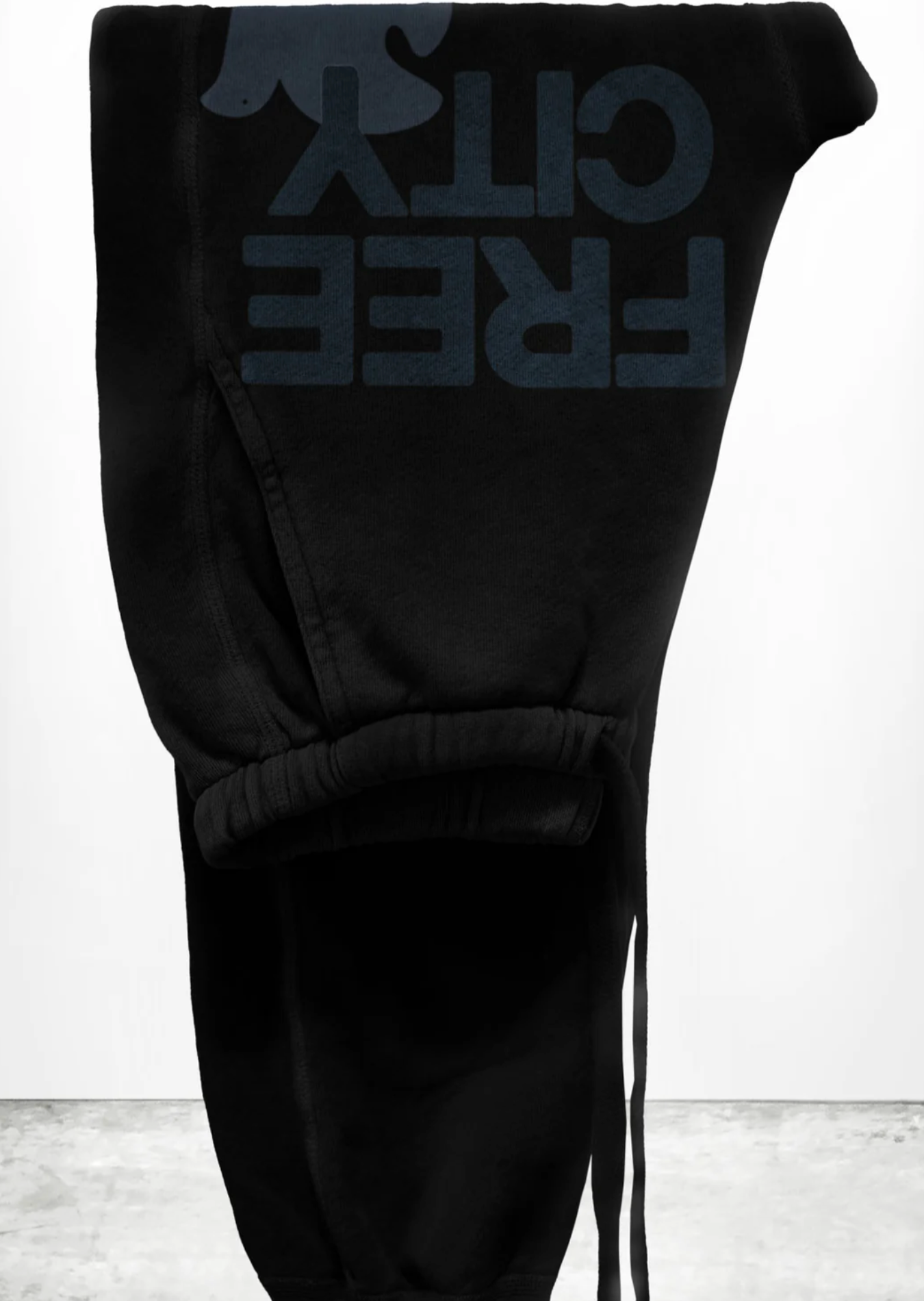 Superfluff Lux OG Sweatpant Deepspace / pink | Freecity | MARKET