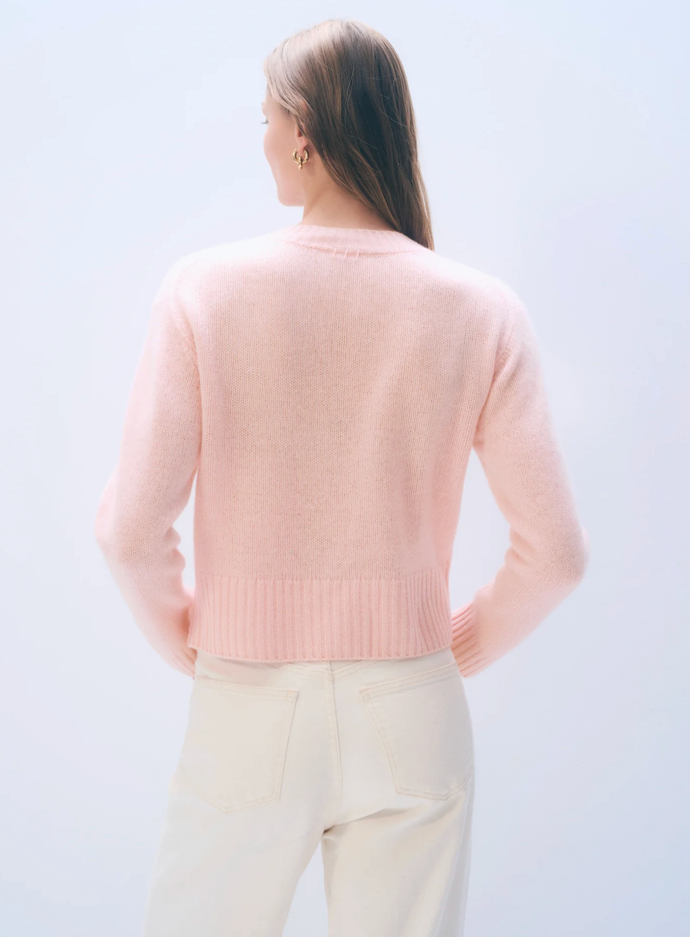 FEATHERWEIGHT CASHMERE V NECK pink | White & Warren | MARKET