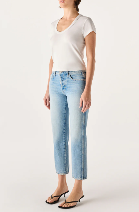143 in saltwater | AMO | MARKET