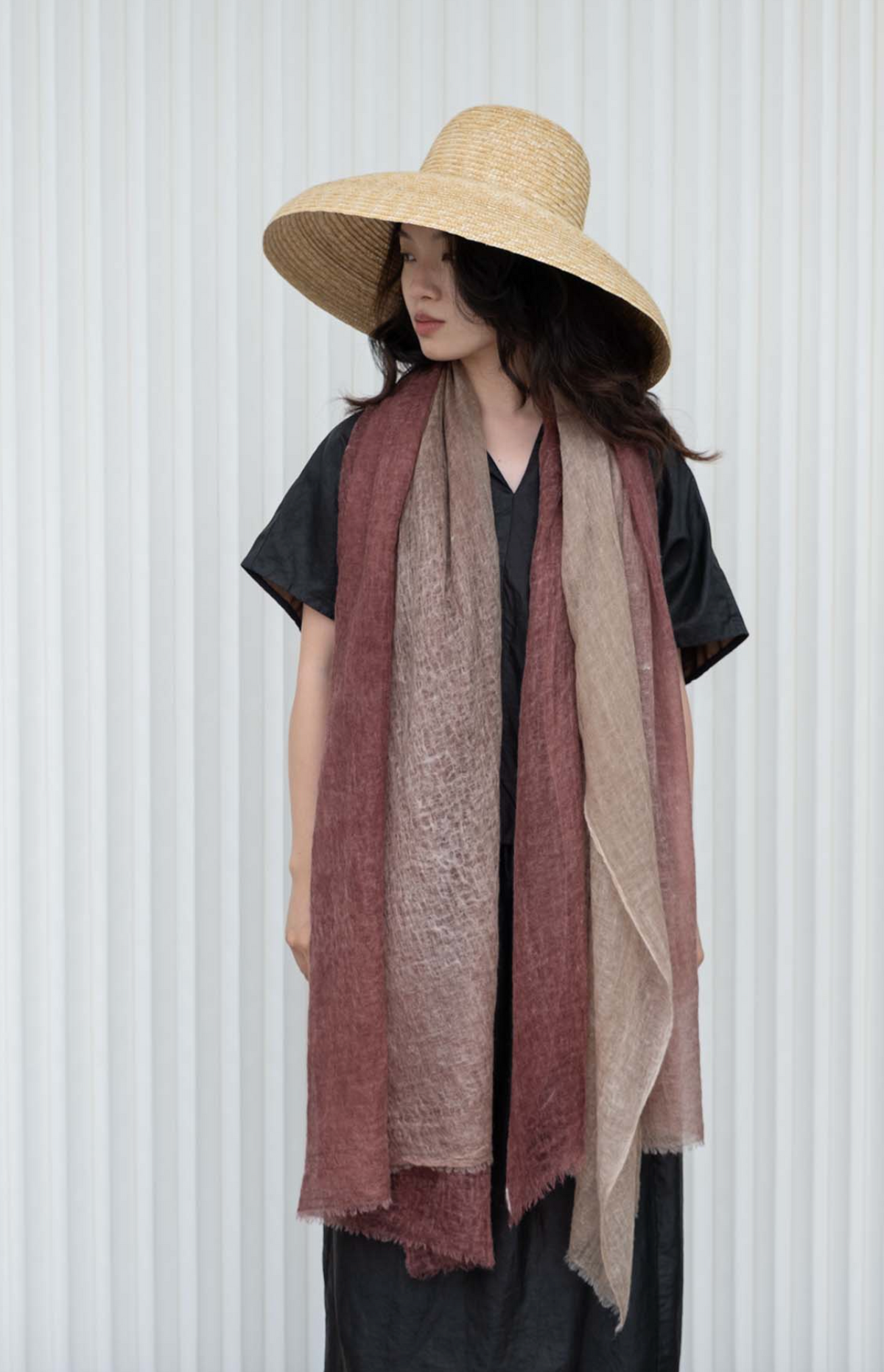 Beetroot shawl | MARKET