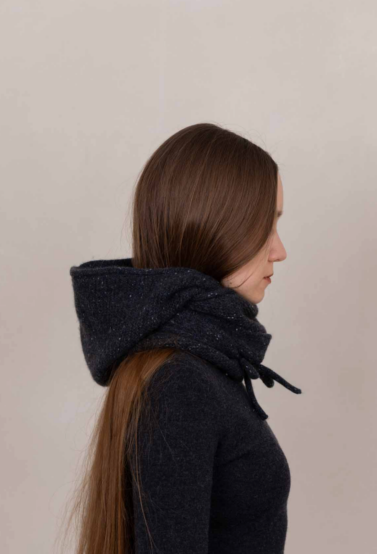 hooded scarf charcoal | MARKET
