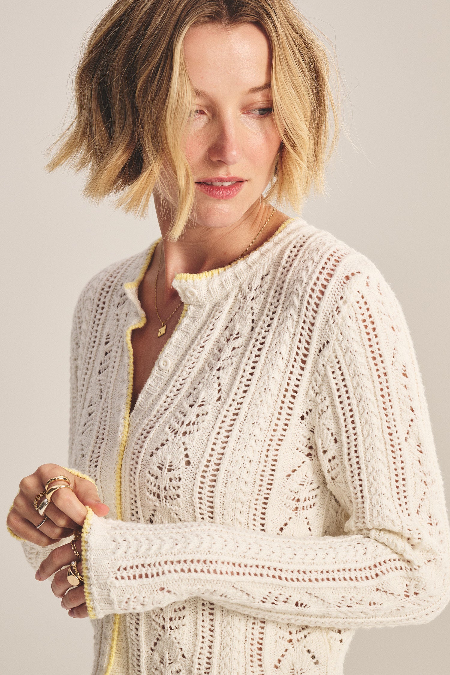 Daisy cardi ivory | Velvet | MARKET