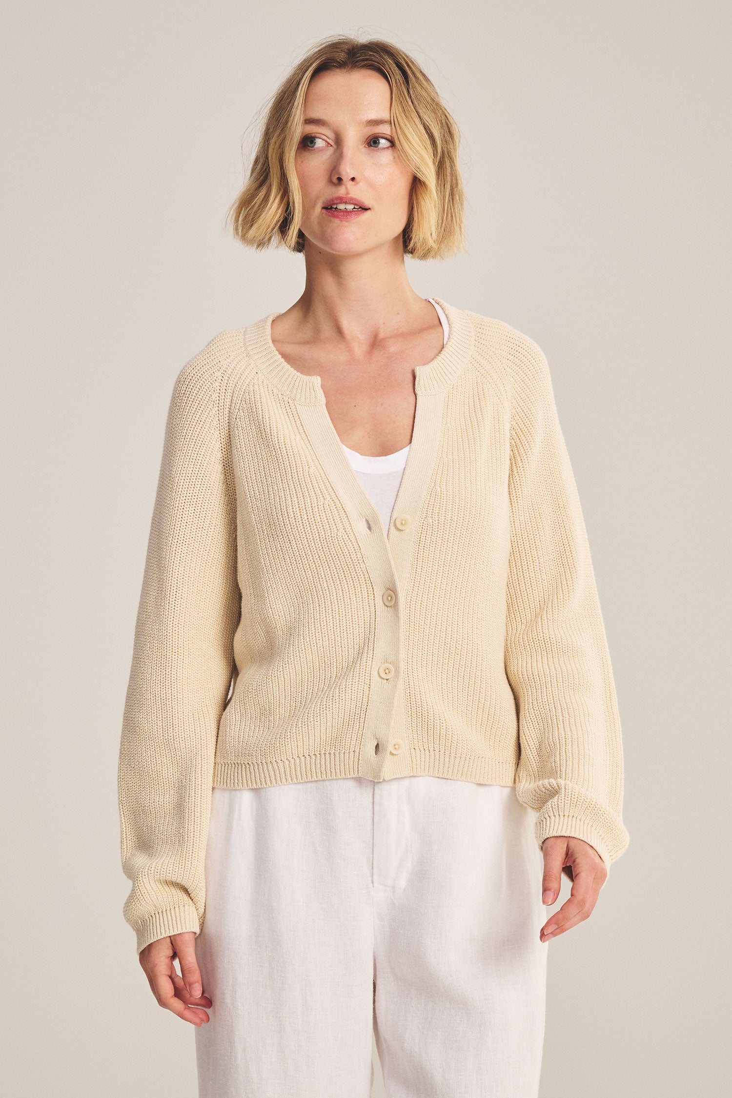 Mirae cardi cream | Velvet | MARKET