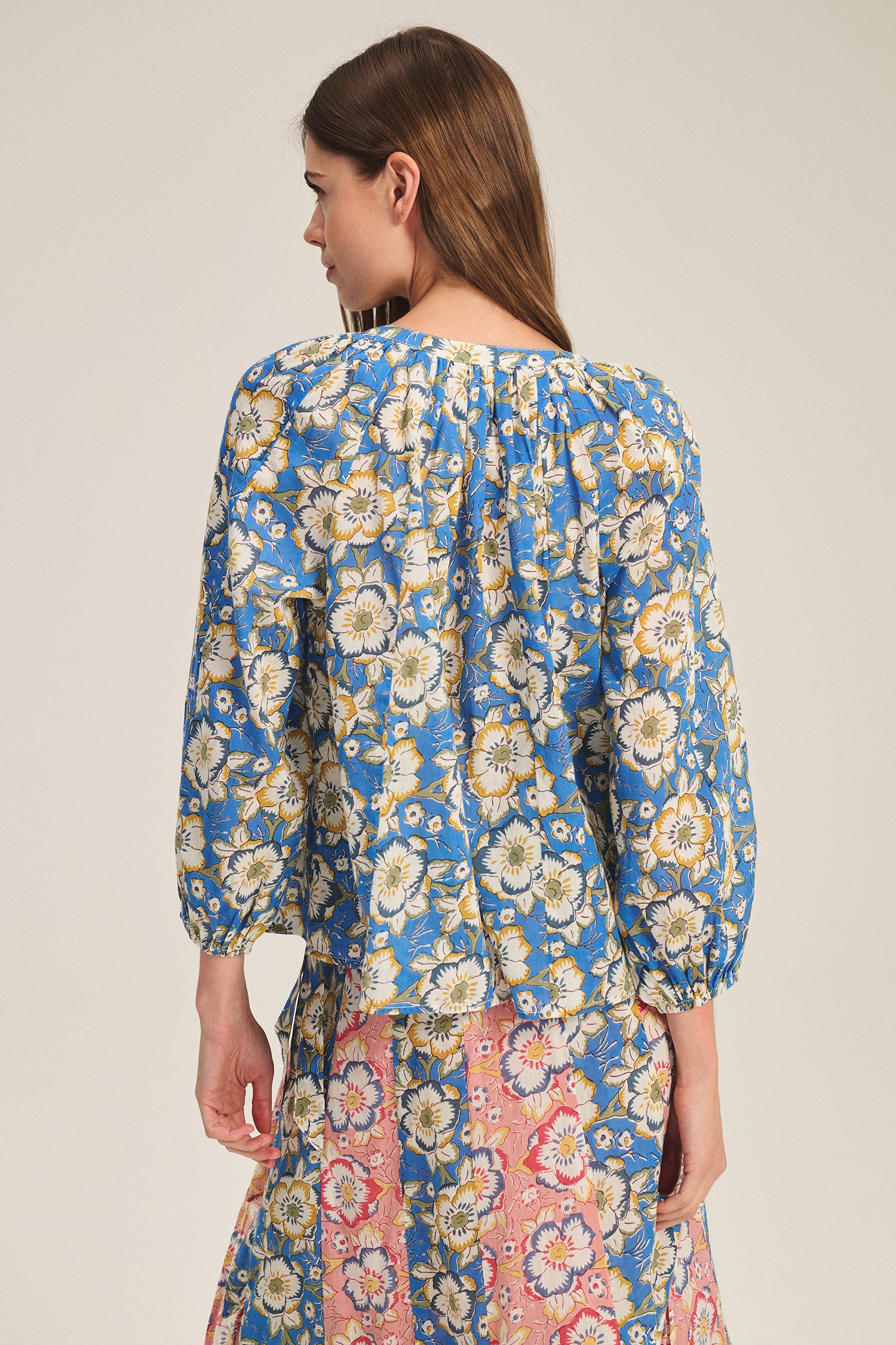 Reese blue | Velvet | MARKET