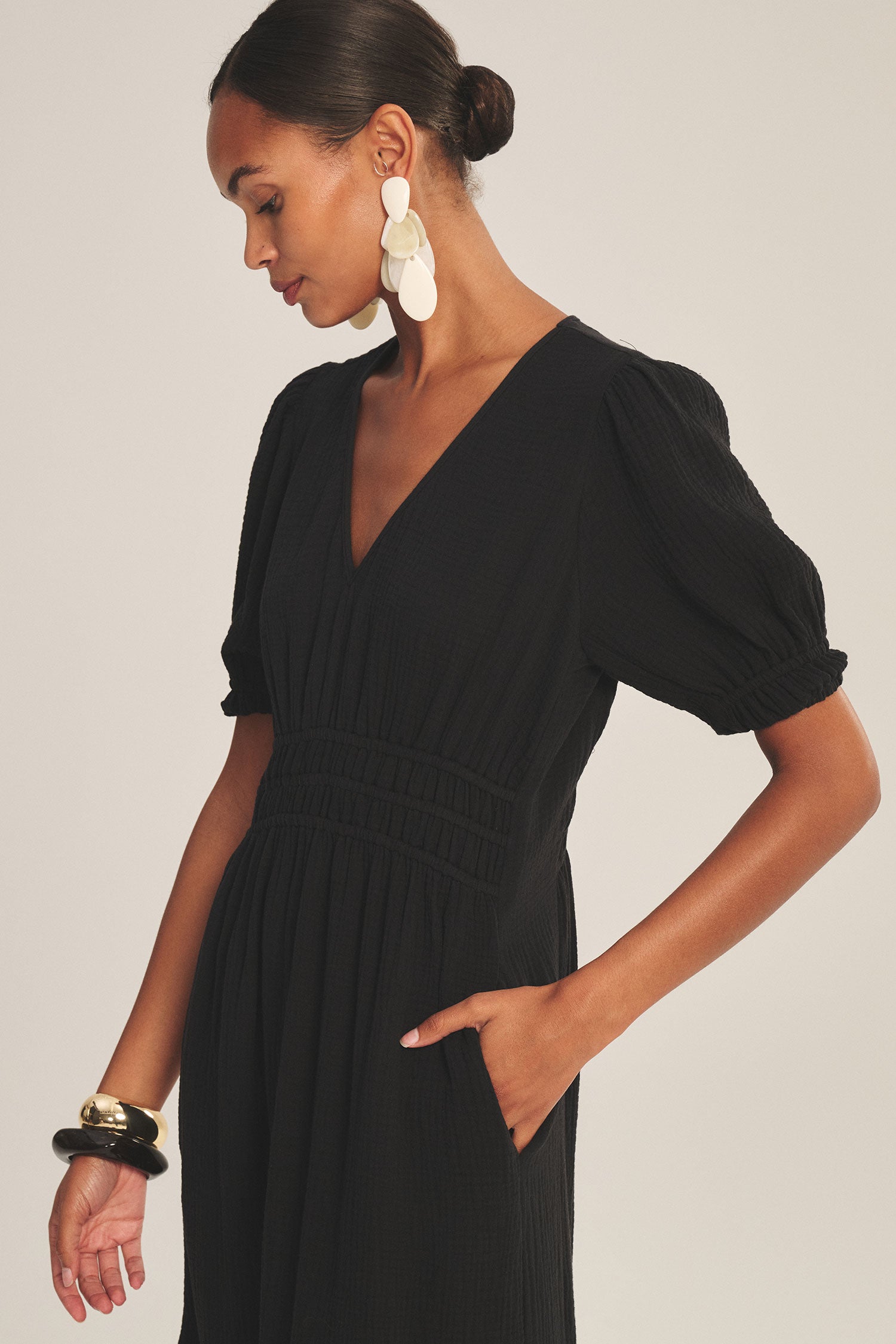 Rivelle dress black| Velvet | MARKET