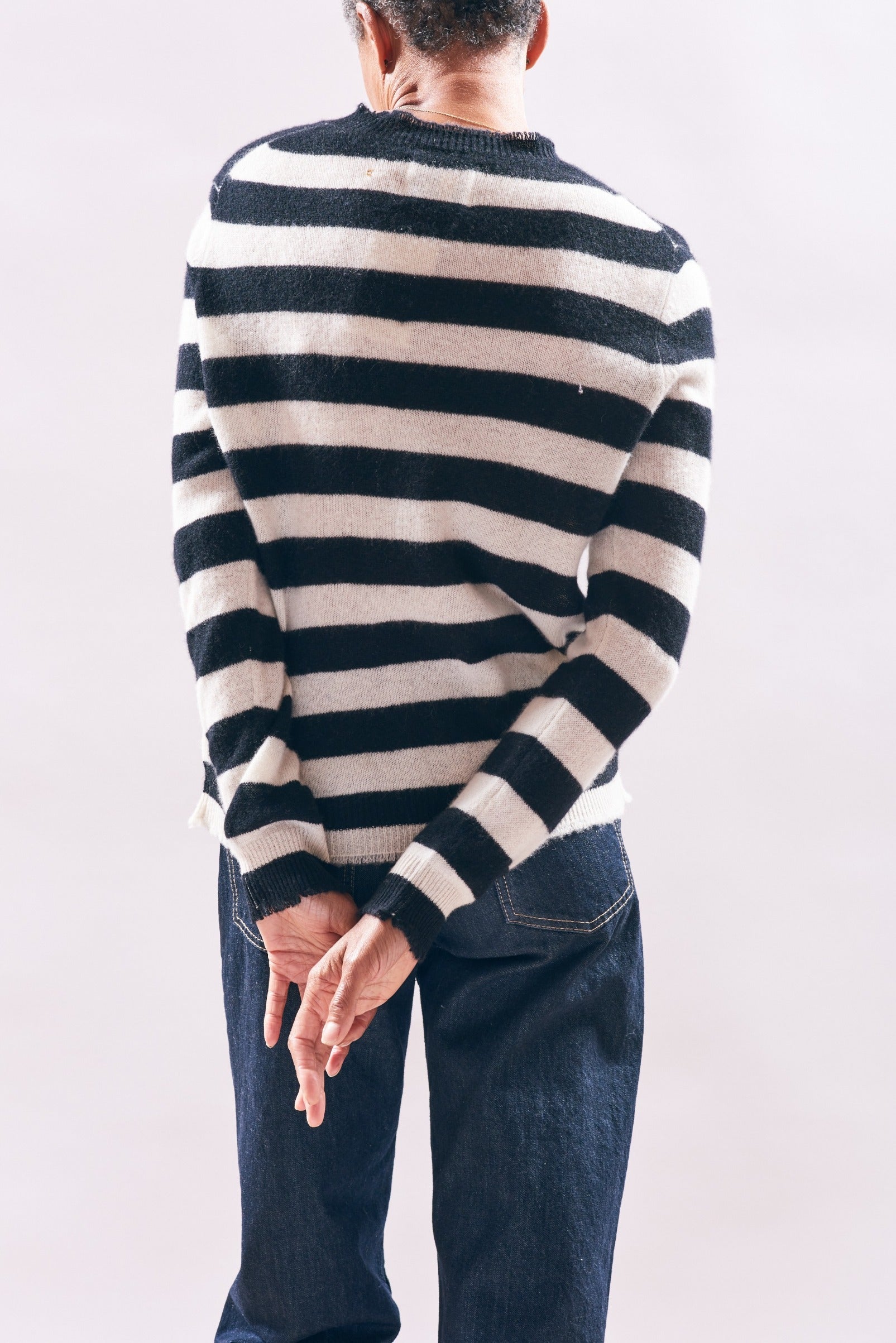 Stripe Distressed Crew black/ cream | Jumper | MARKET