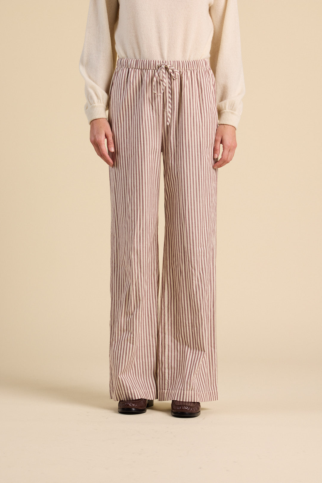 Vera Pant burgundy stripe | Trovata | MARKET