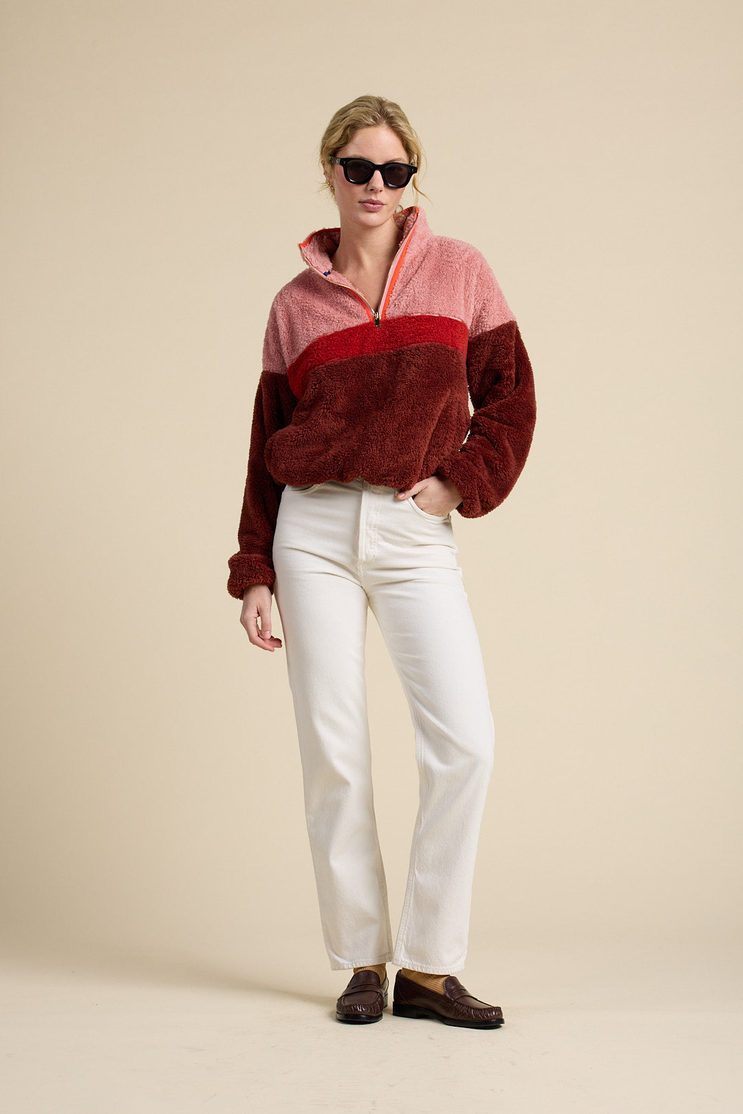 Casey Pullover Reds | Trovata | MARKET