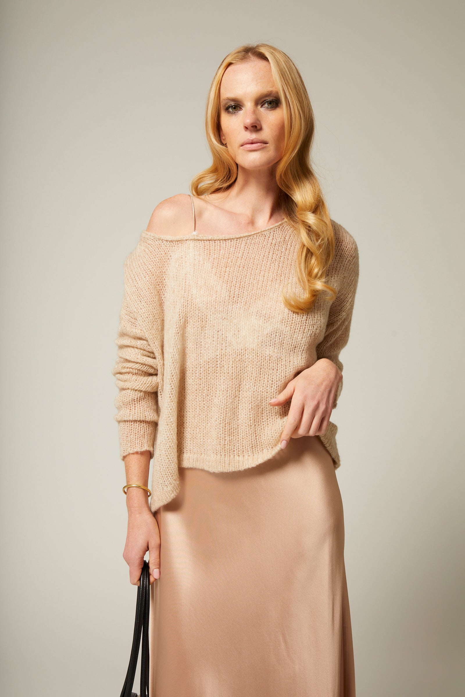 OFF SHOULDER SWEATER | SPRWMN | MARKET