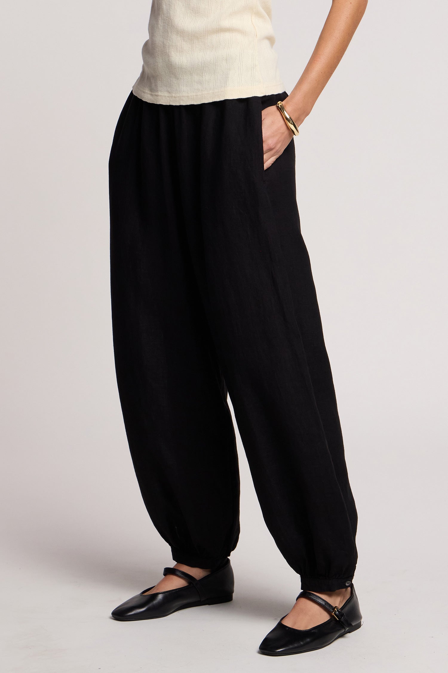 Camber pant black | Velvet | MARKET