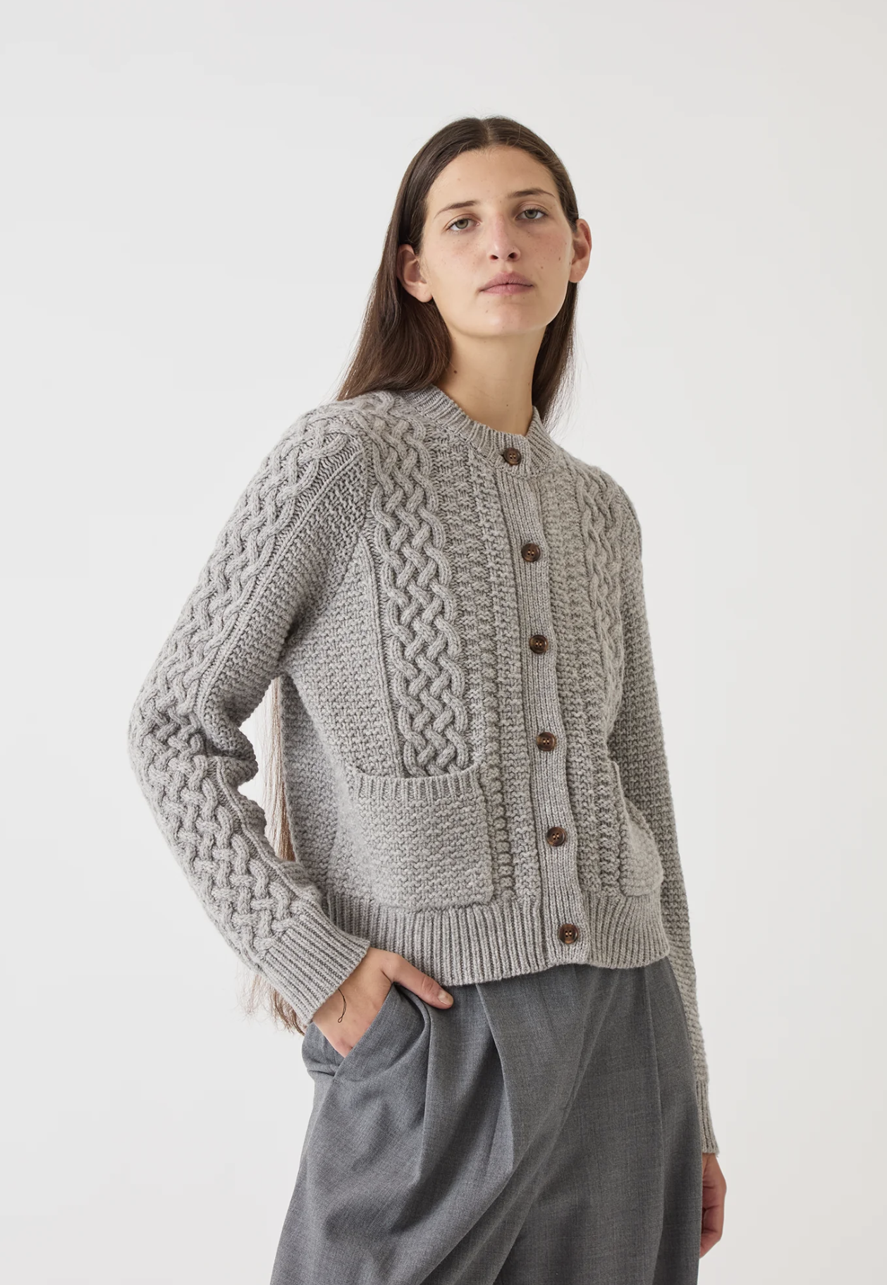 Charlotte cardi in H. Grey