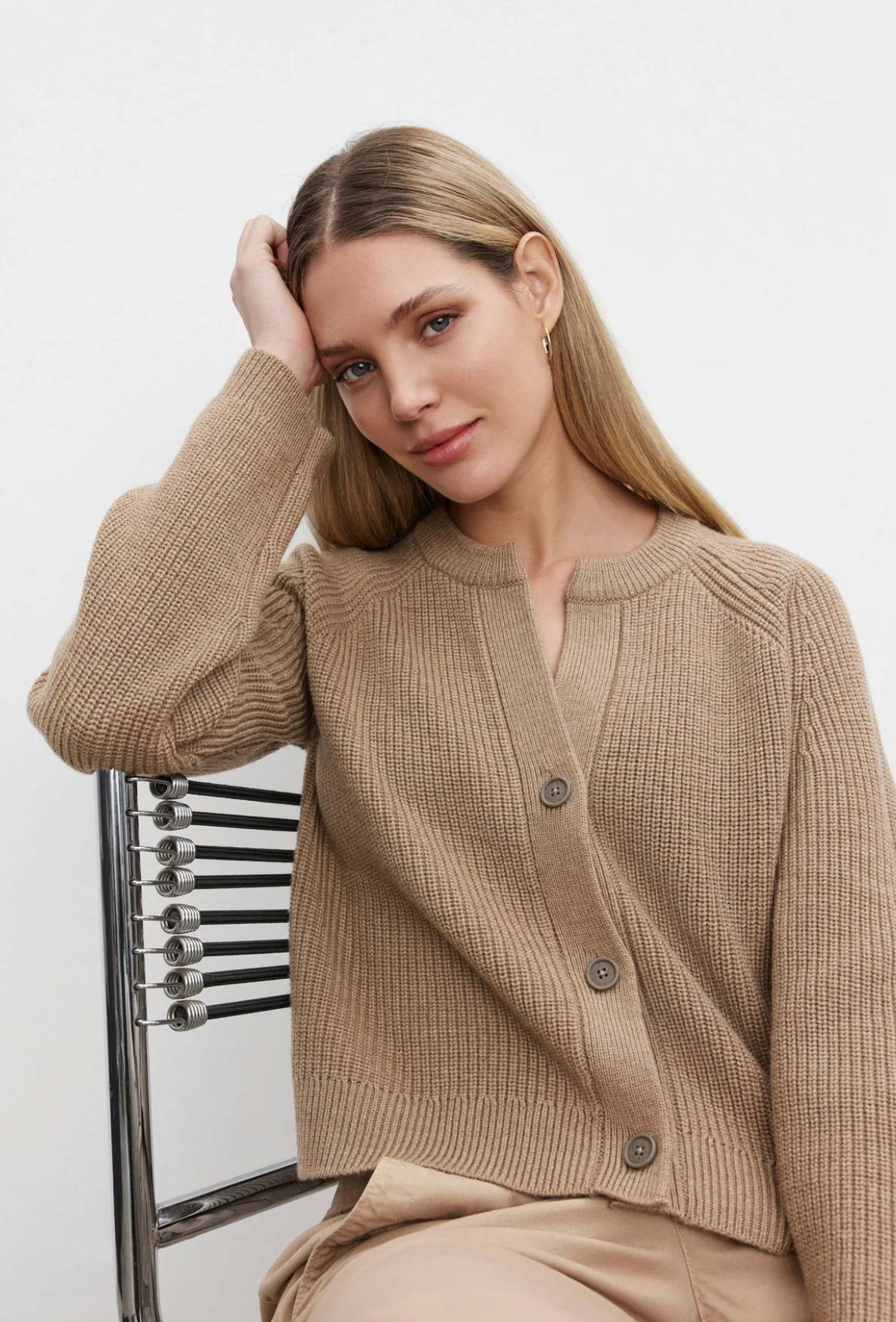 Shayla cardi camel