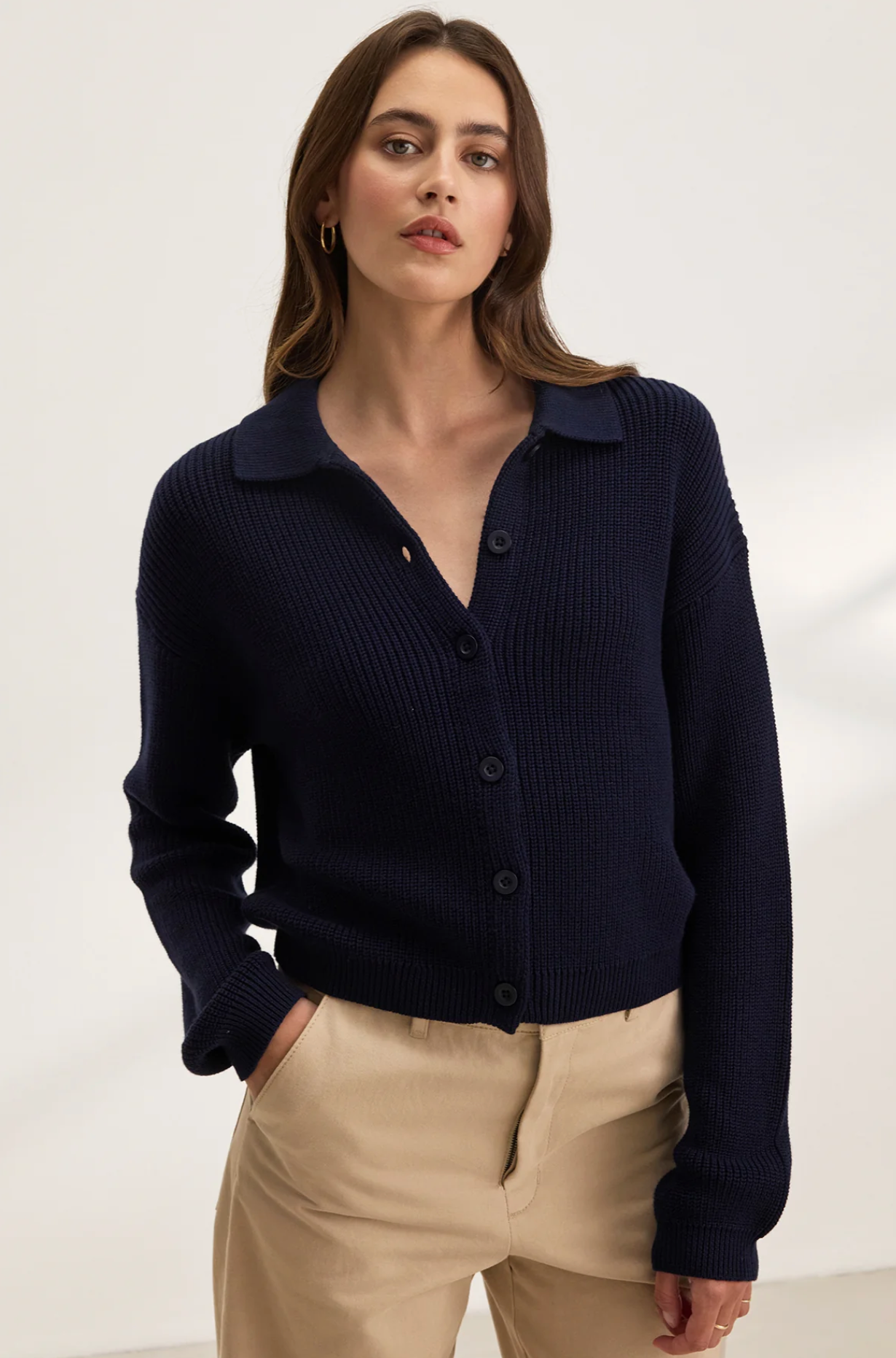 Taj cardi Navy | MARKET