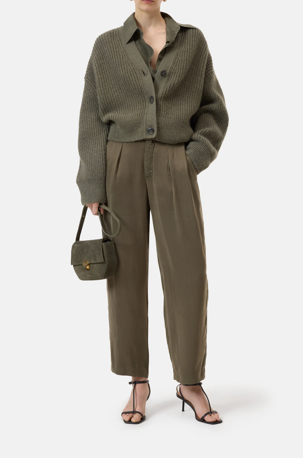 V cardi army green | Closed | MARKET 