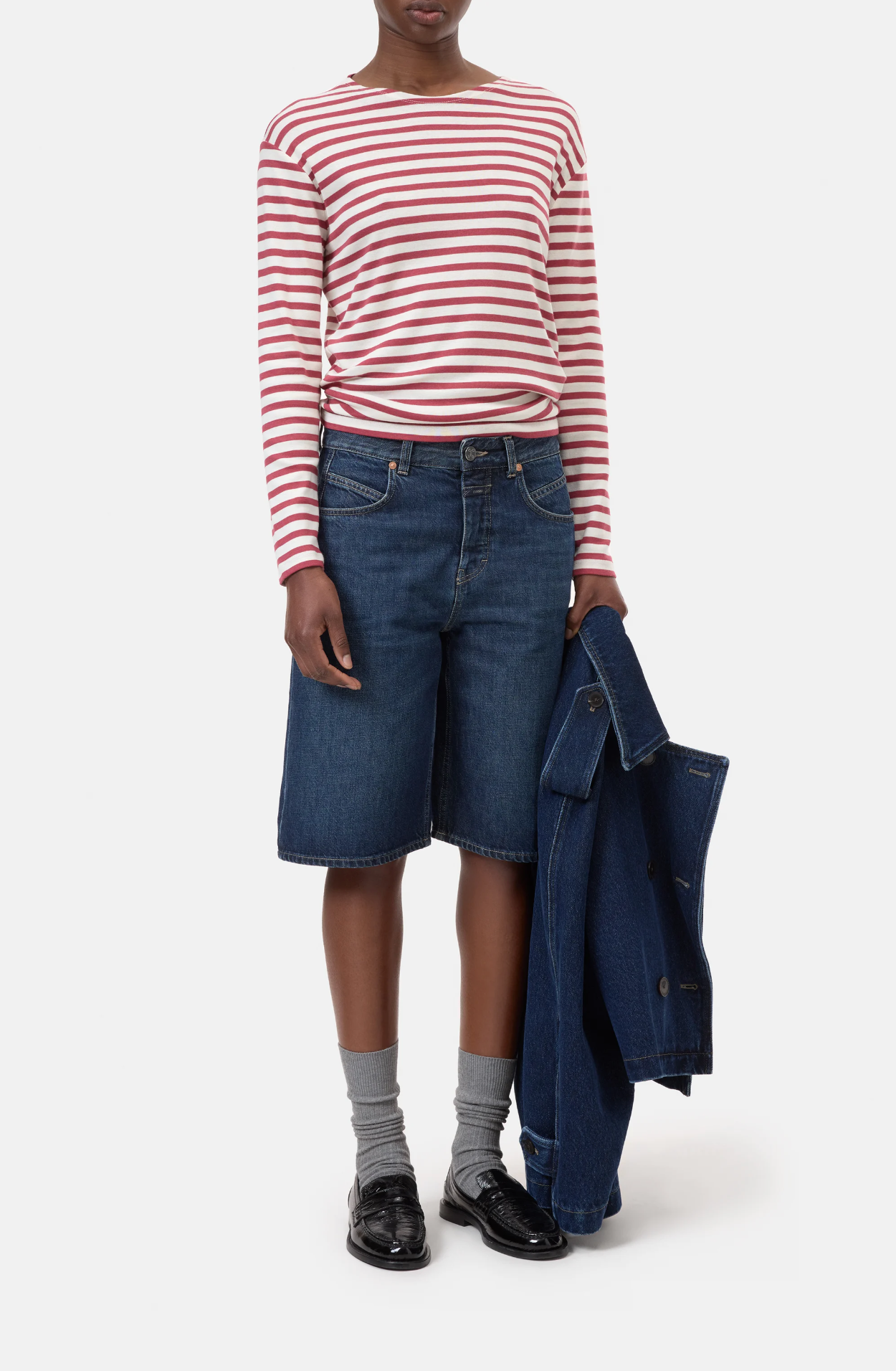 Red stripe tee | Closed | MARKET