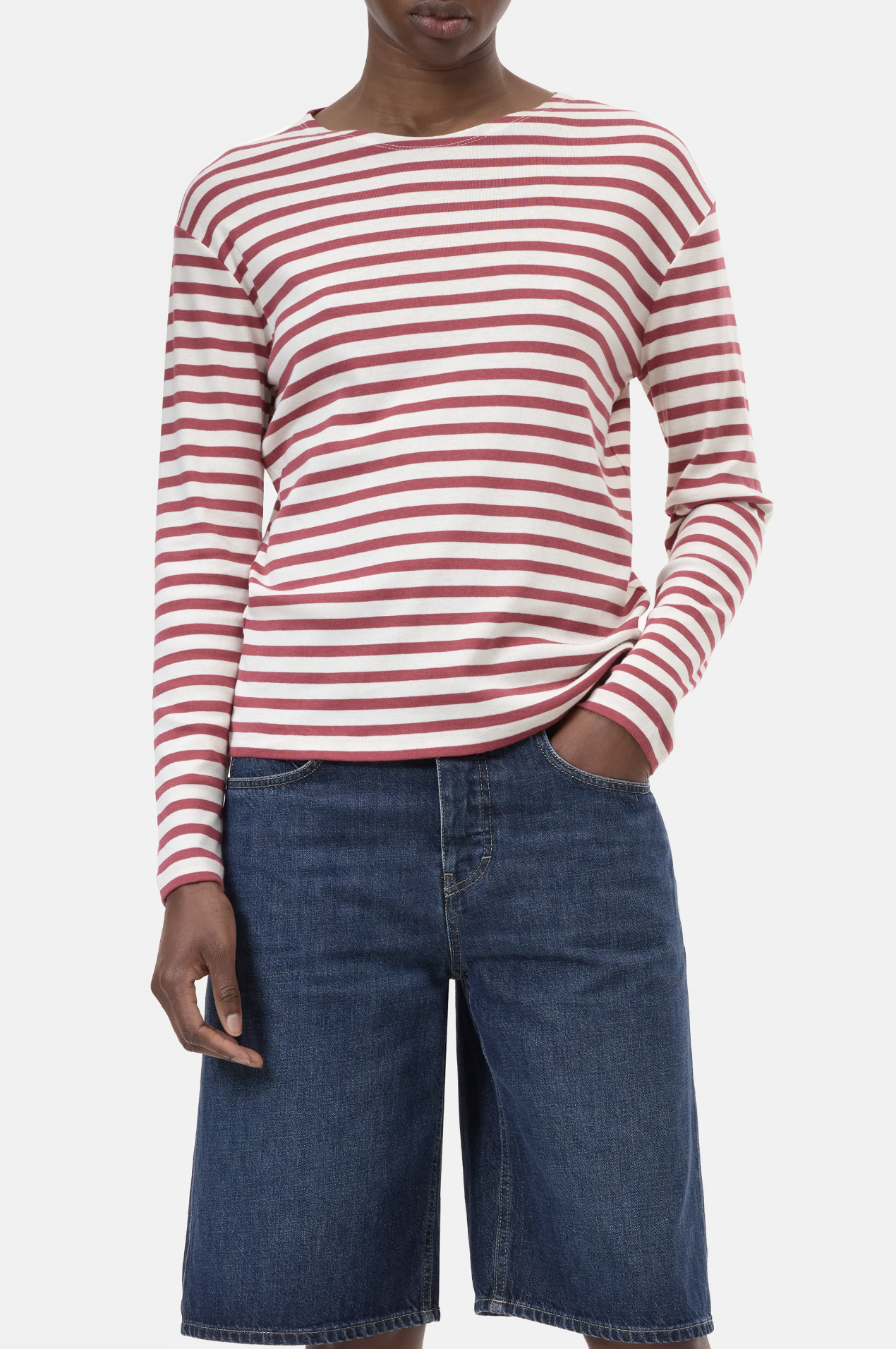 Red stripe tee | Closed | MARKET