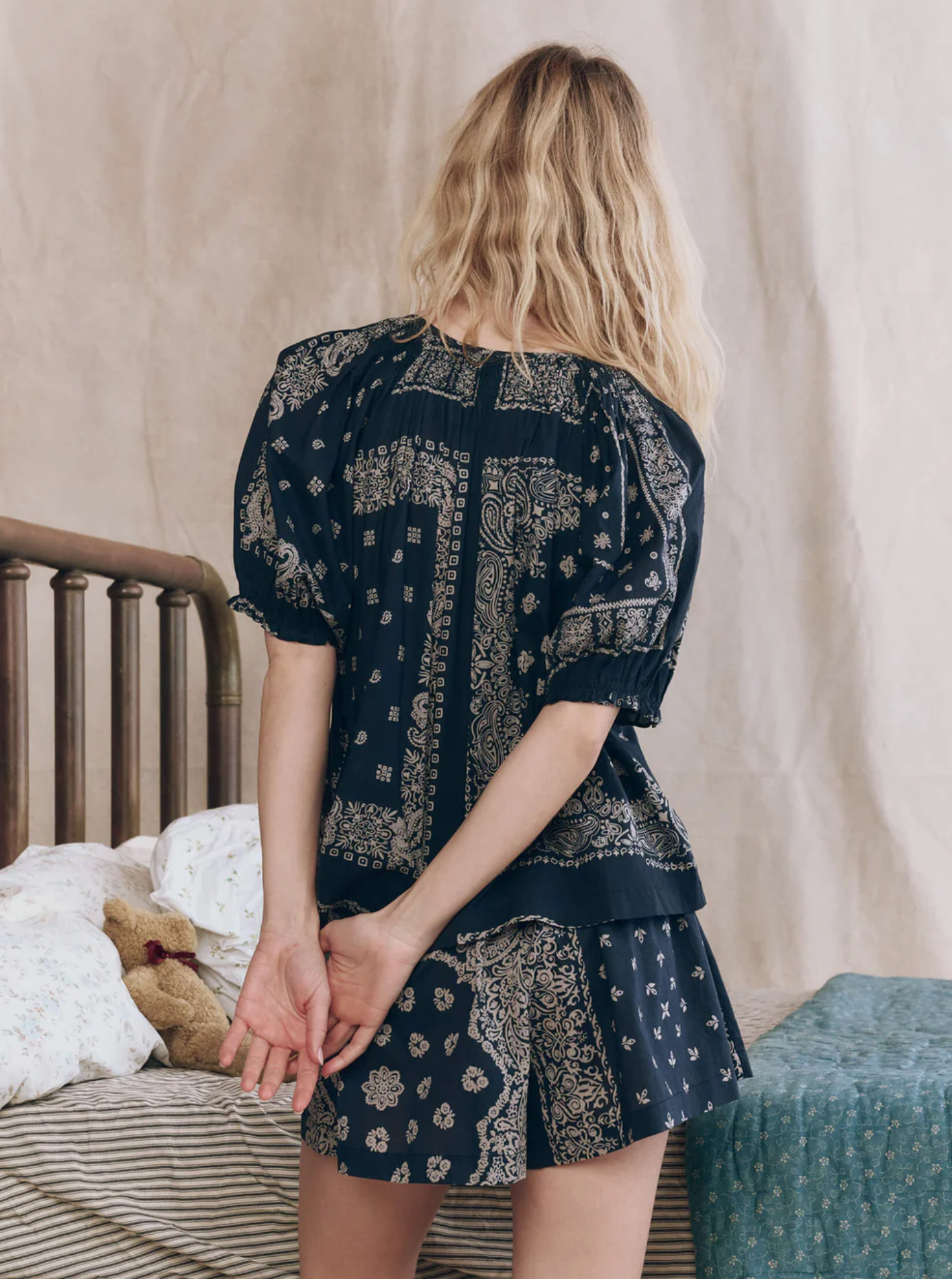 Smocked sleeve top bandana print navy | The Great | MARKET 