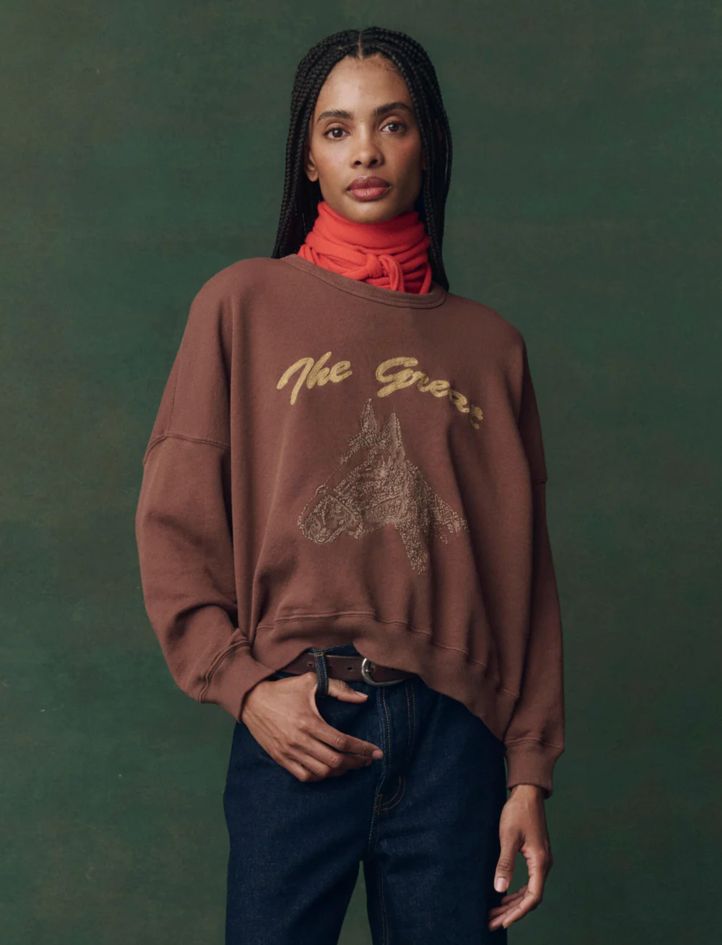 The Teammate Sweatshirt w/ horse  in umber | The Great | MARKET