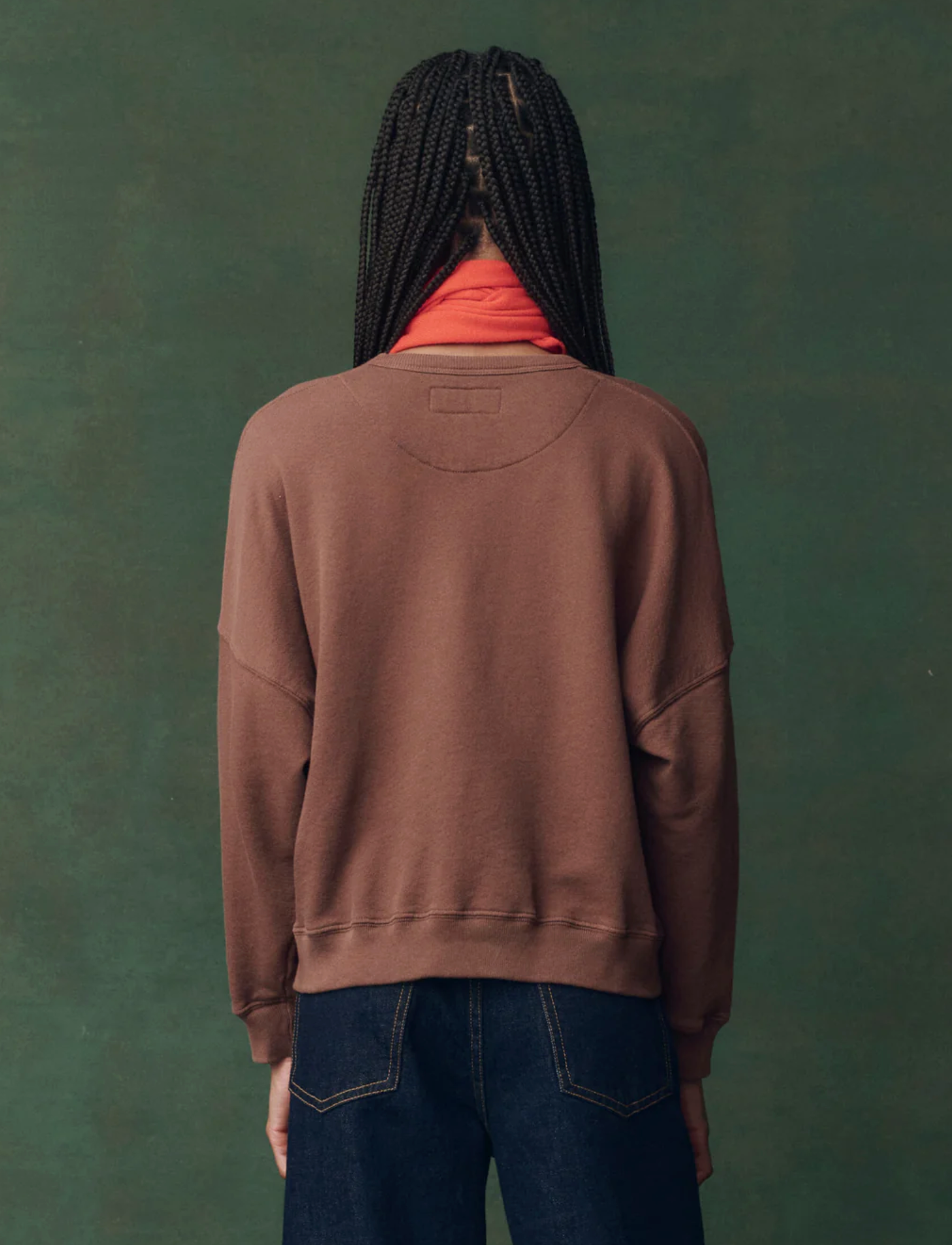 The Teammate Sweatshirt w/ horse  in umber | The Great | MARKET