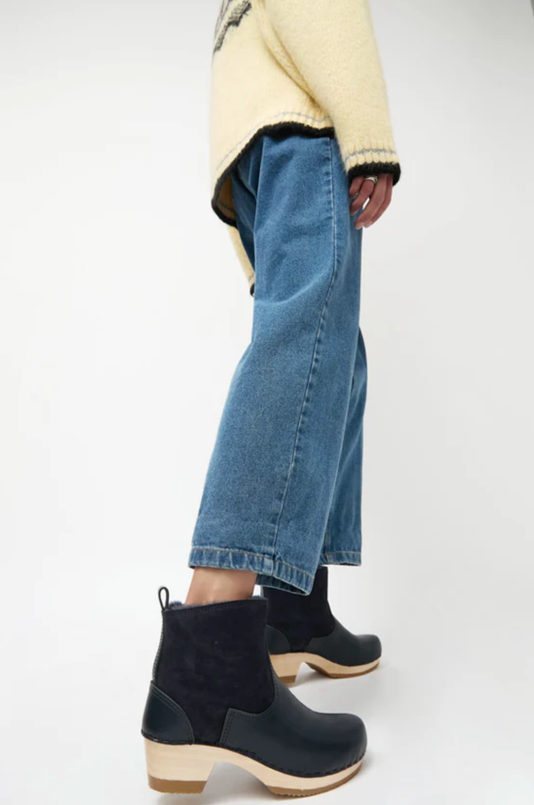 5" pull on shearling boot mid heel navy/night| | No.6 | MARKET