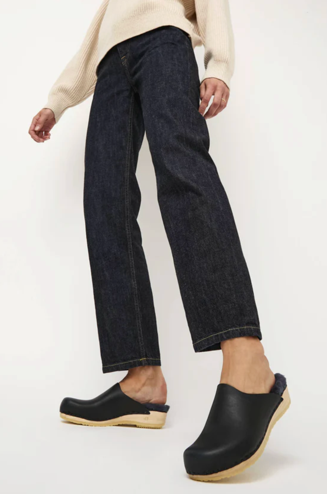 Contour shearling clog | No.6 | MARKET