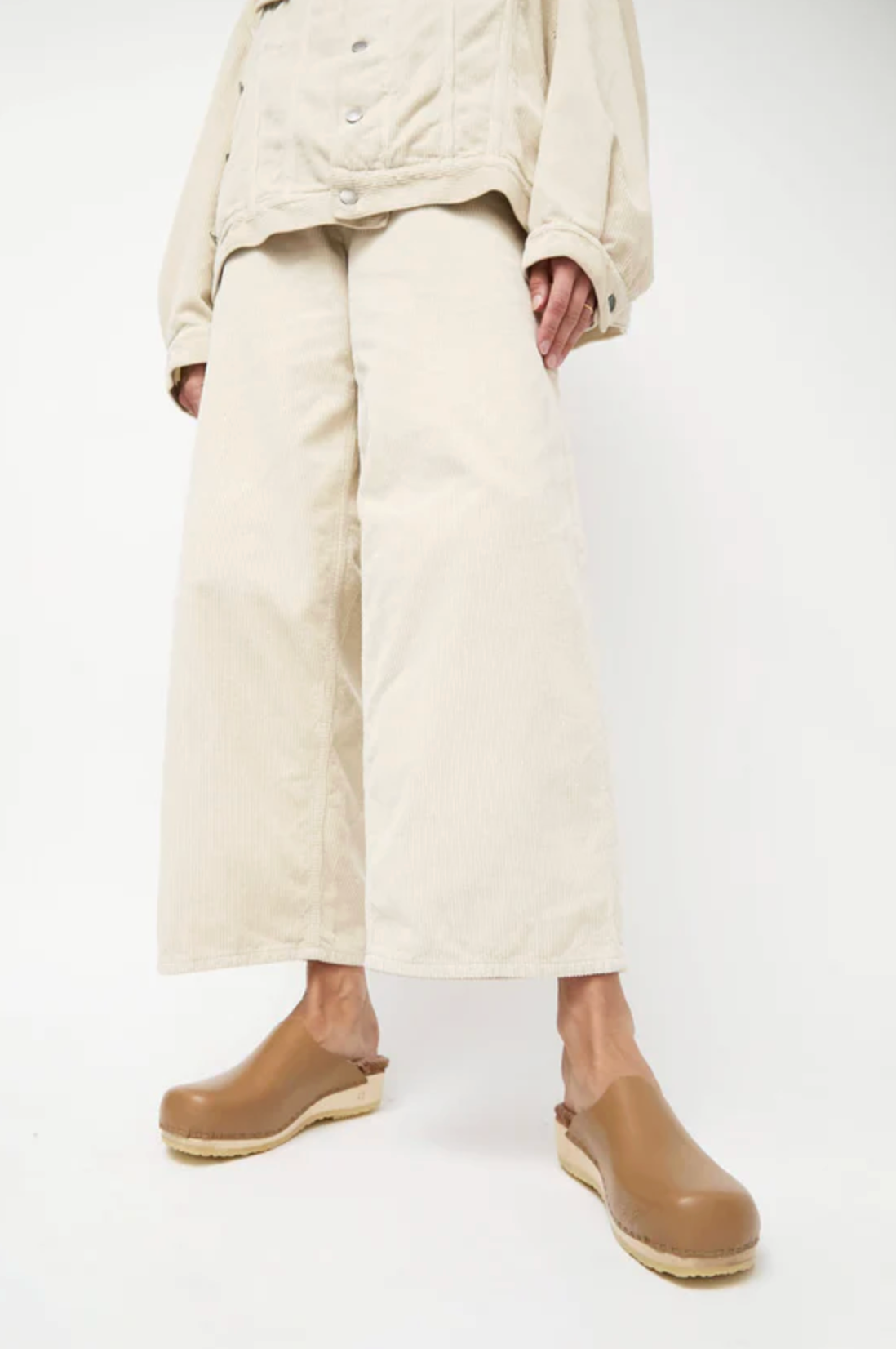 Contour shearling clog | No.6 | MARKET