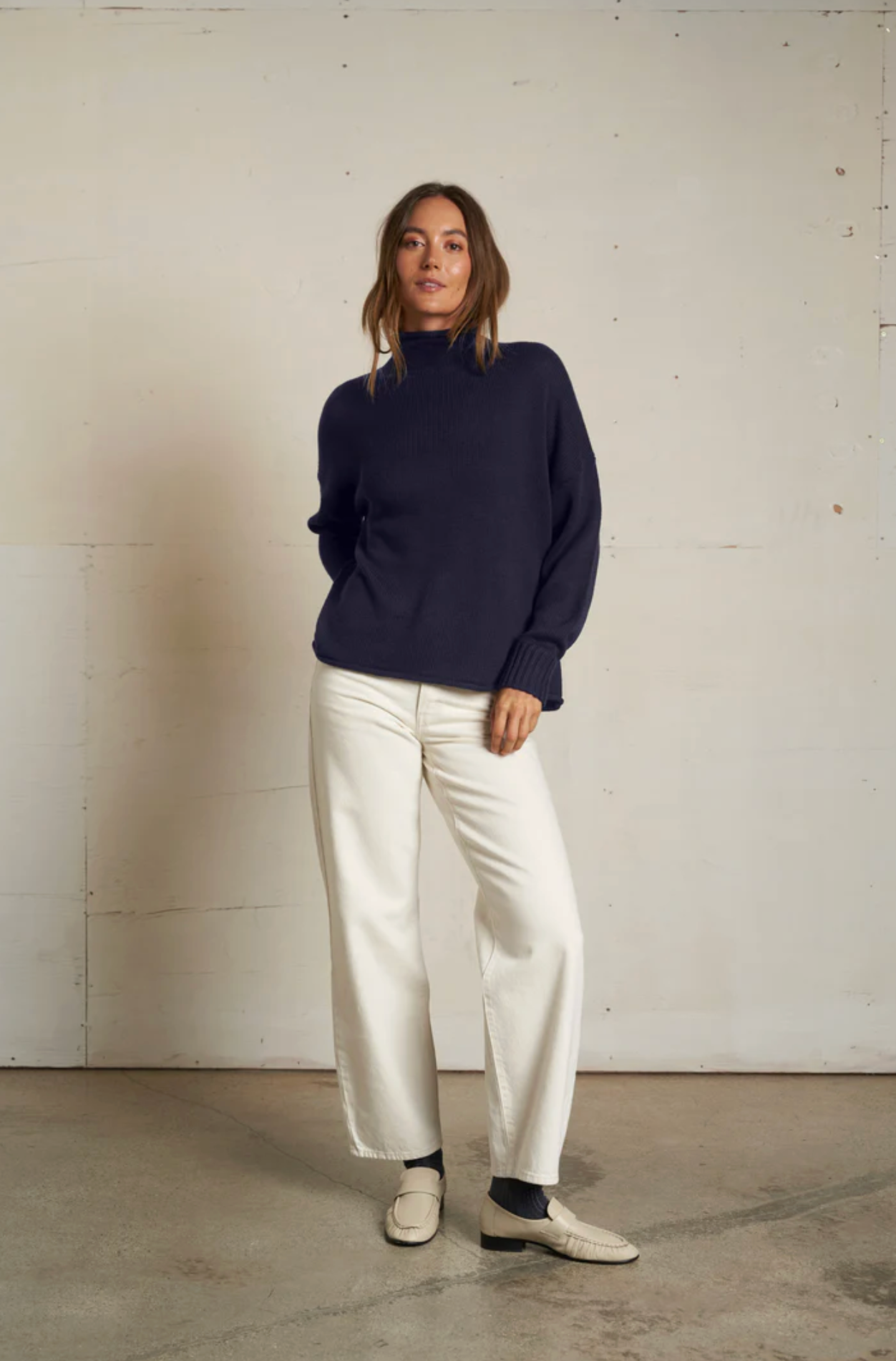 Nova sweater navy | perfect white tee | MARKET