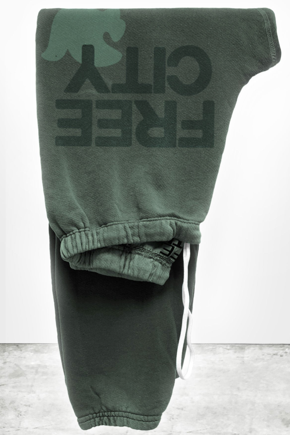 Freecity sweatpant cactus | Freecity | MARKET