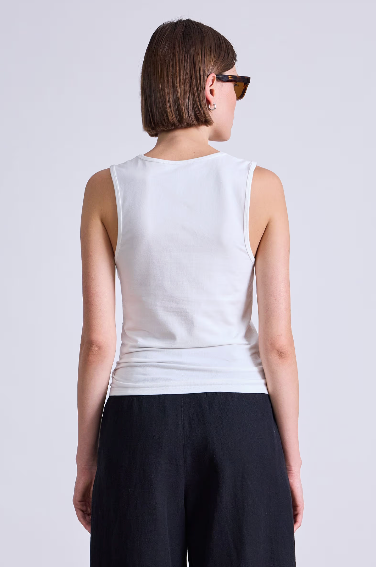 Uri low cut tank cream | Apiece Apart | MARKET