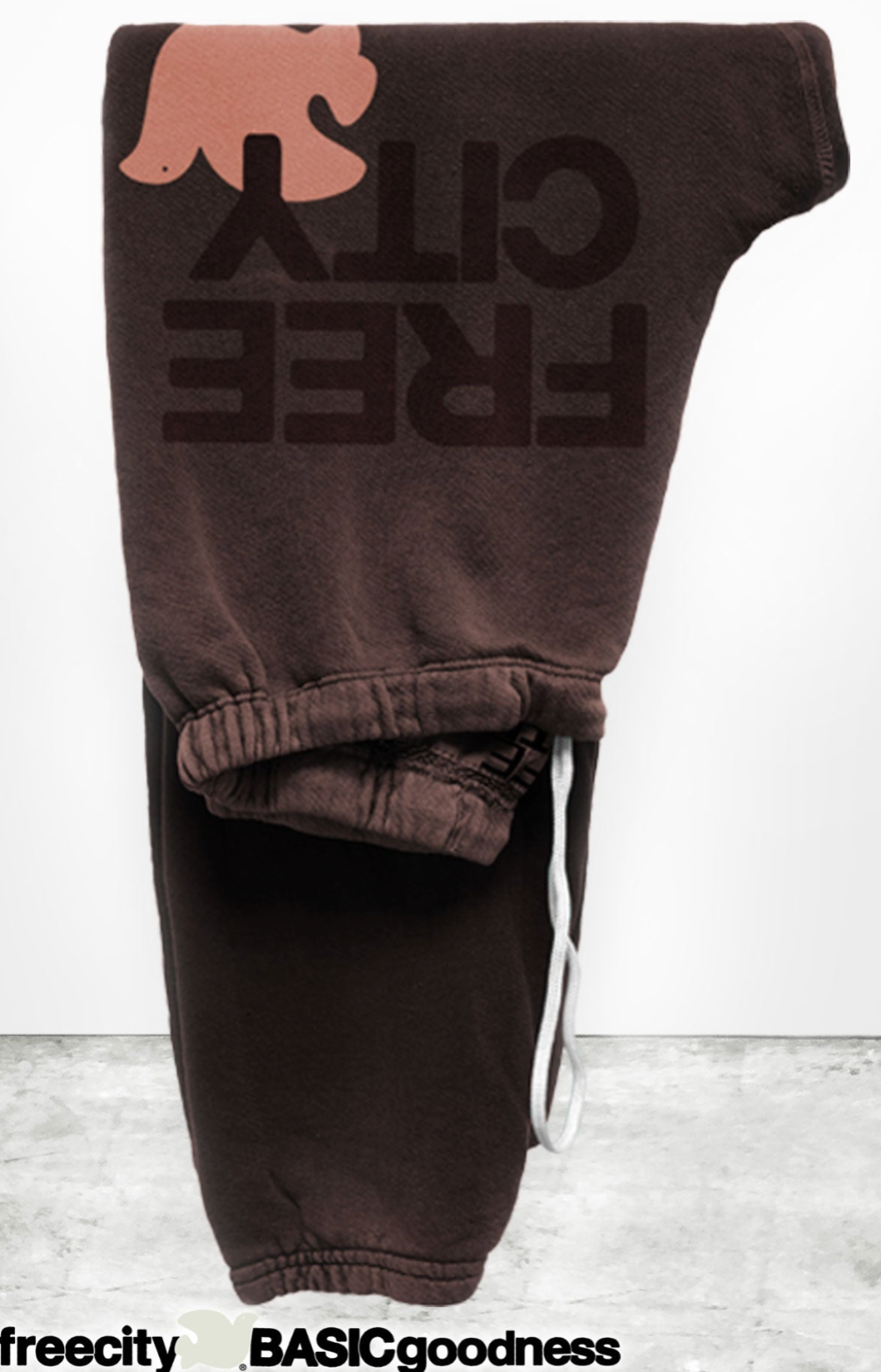 Freecity sweatpant choc rabbit | Freecity | MARKET