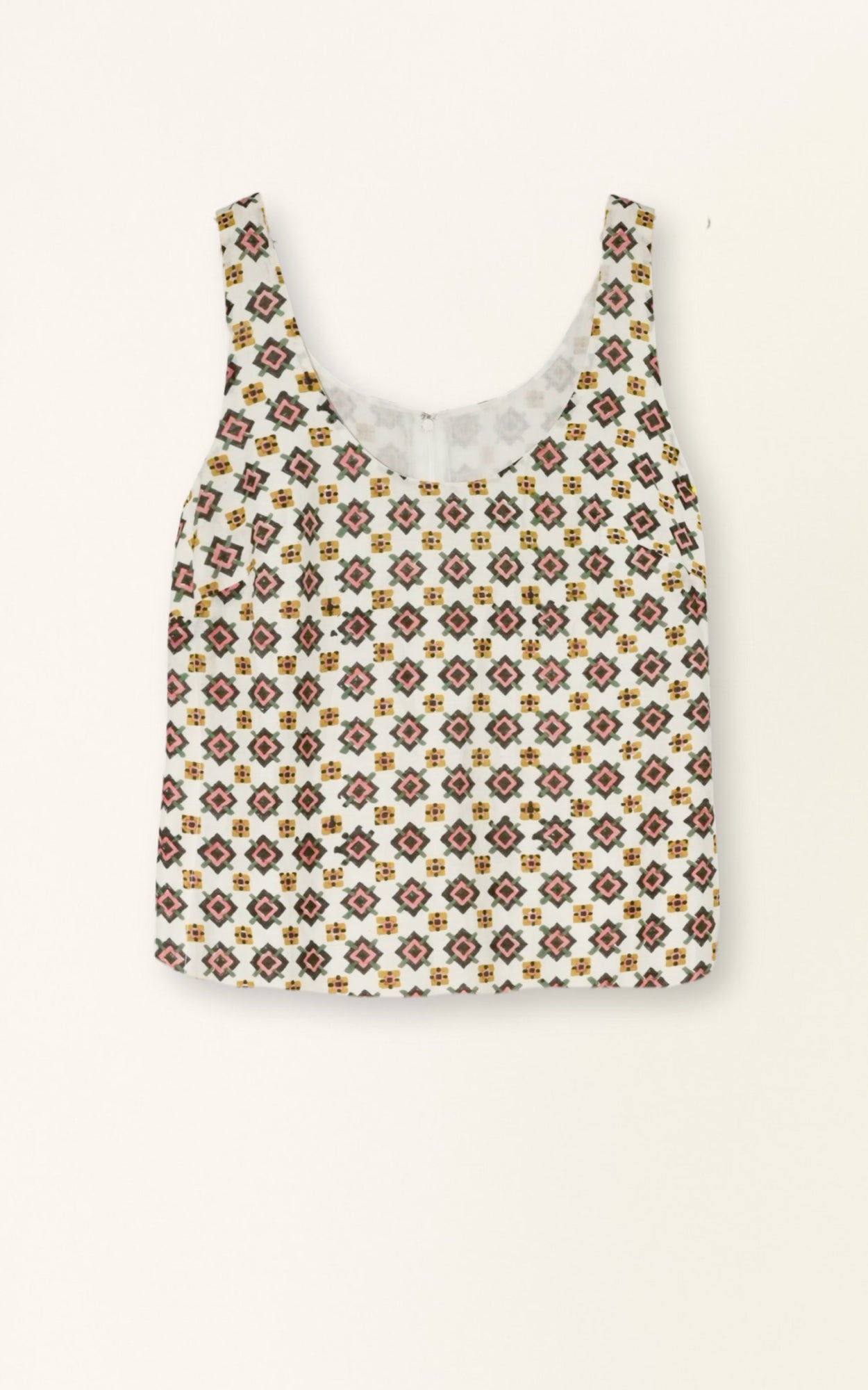 Loreto Tank in Prism