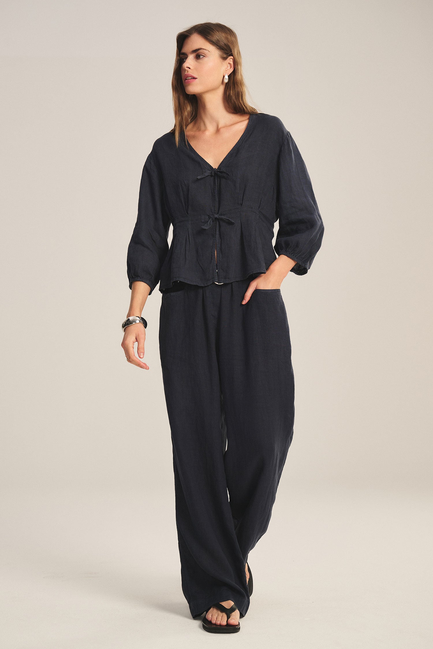 Clair shadow | Velvet | MARKET