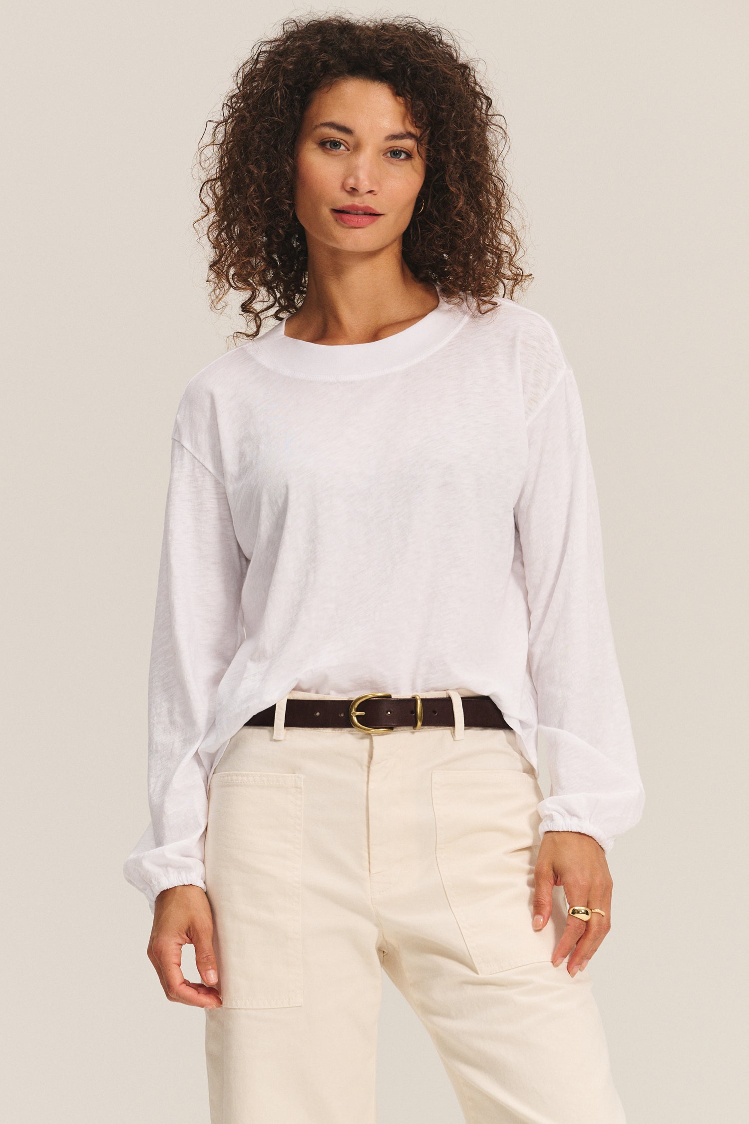 Jamina tee in white | Velvet | MARKET