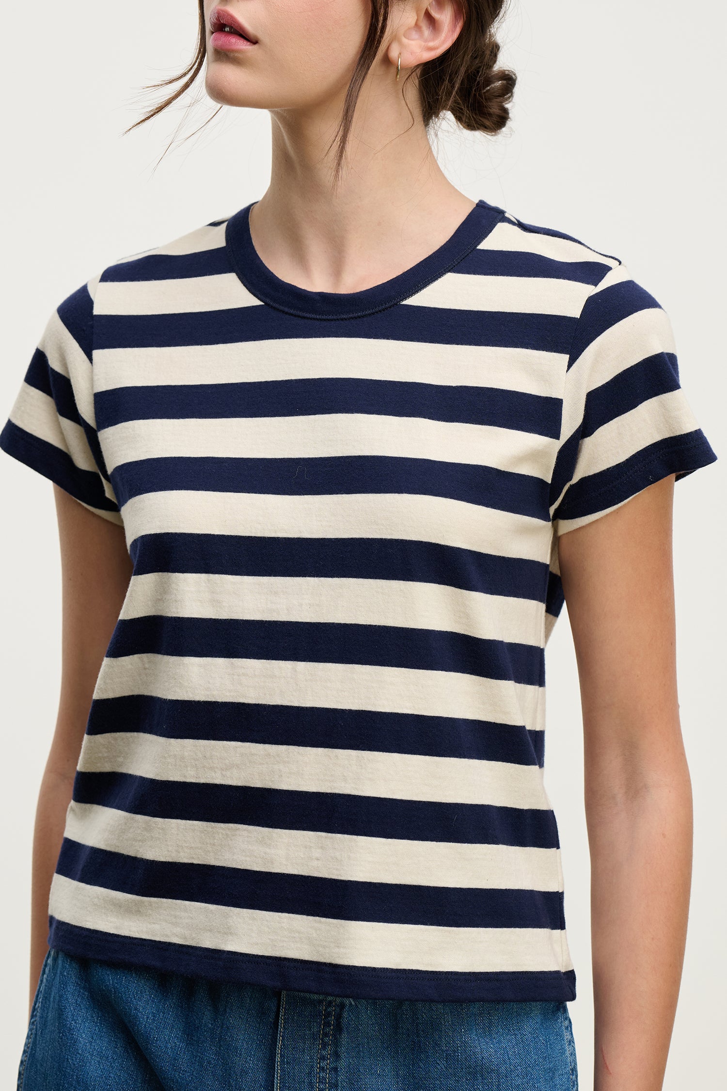 Anais stripe tee navy/cream | Velvet | MARKET