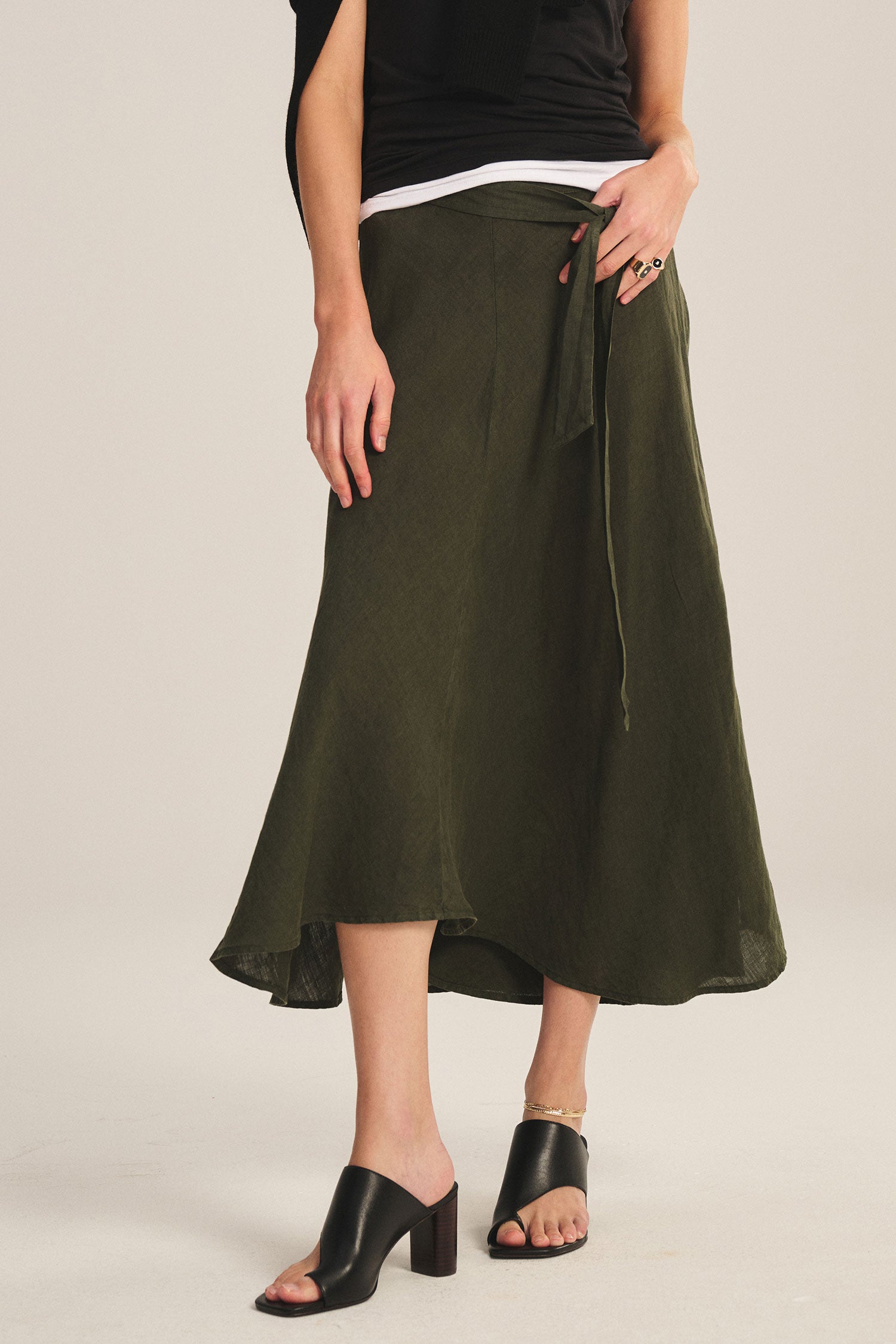 Linen wrap skirt tootsie | Velvet | MARKET